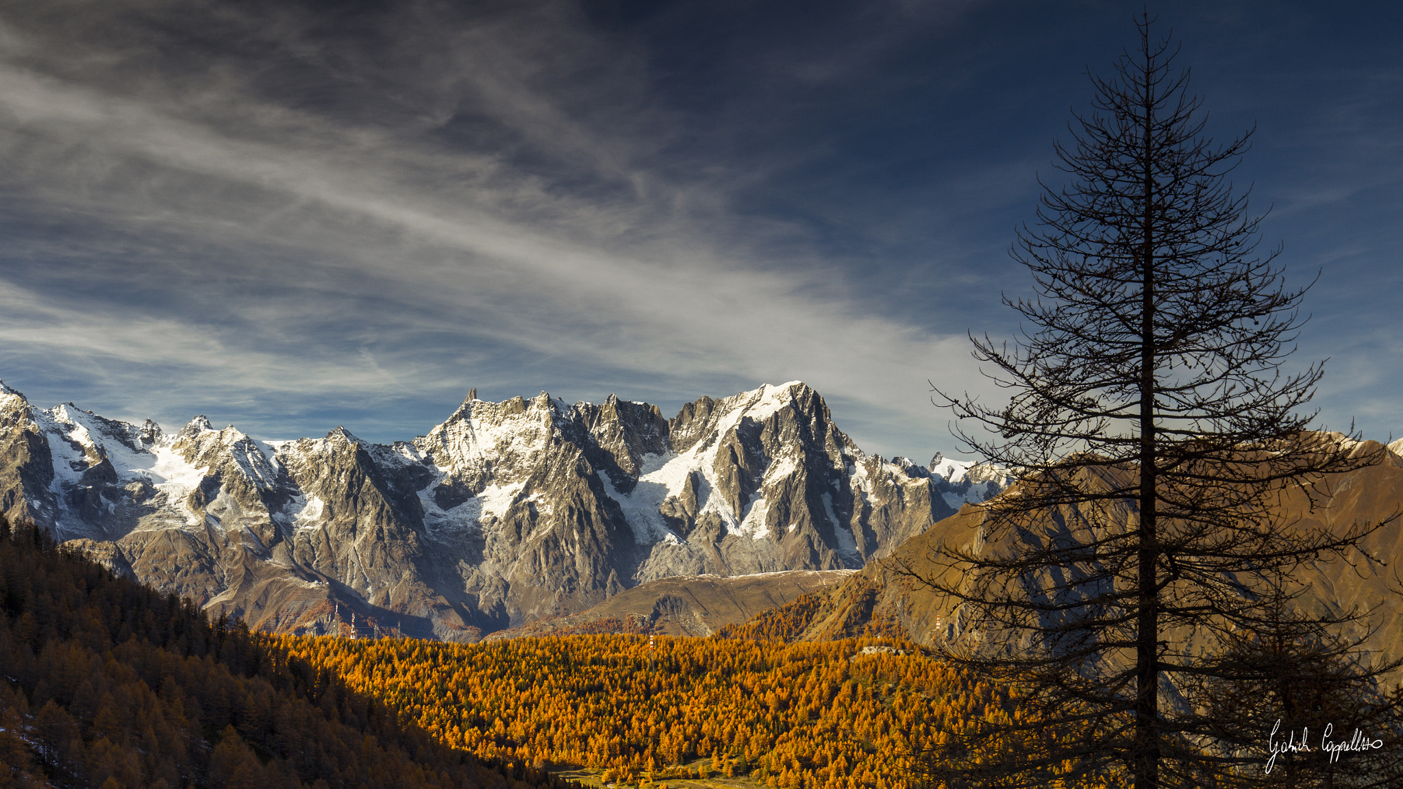 Canon EOS-1D Mark IV sample photo. Grand jorasses photography