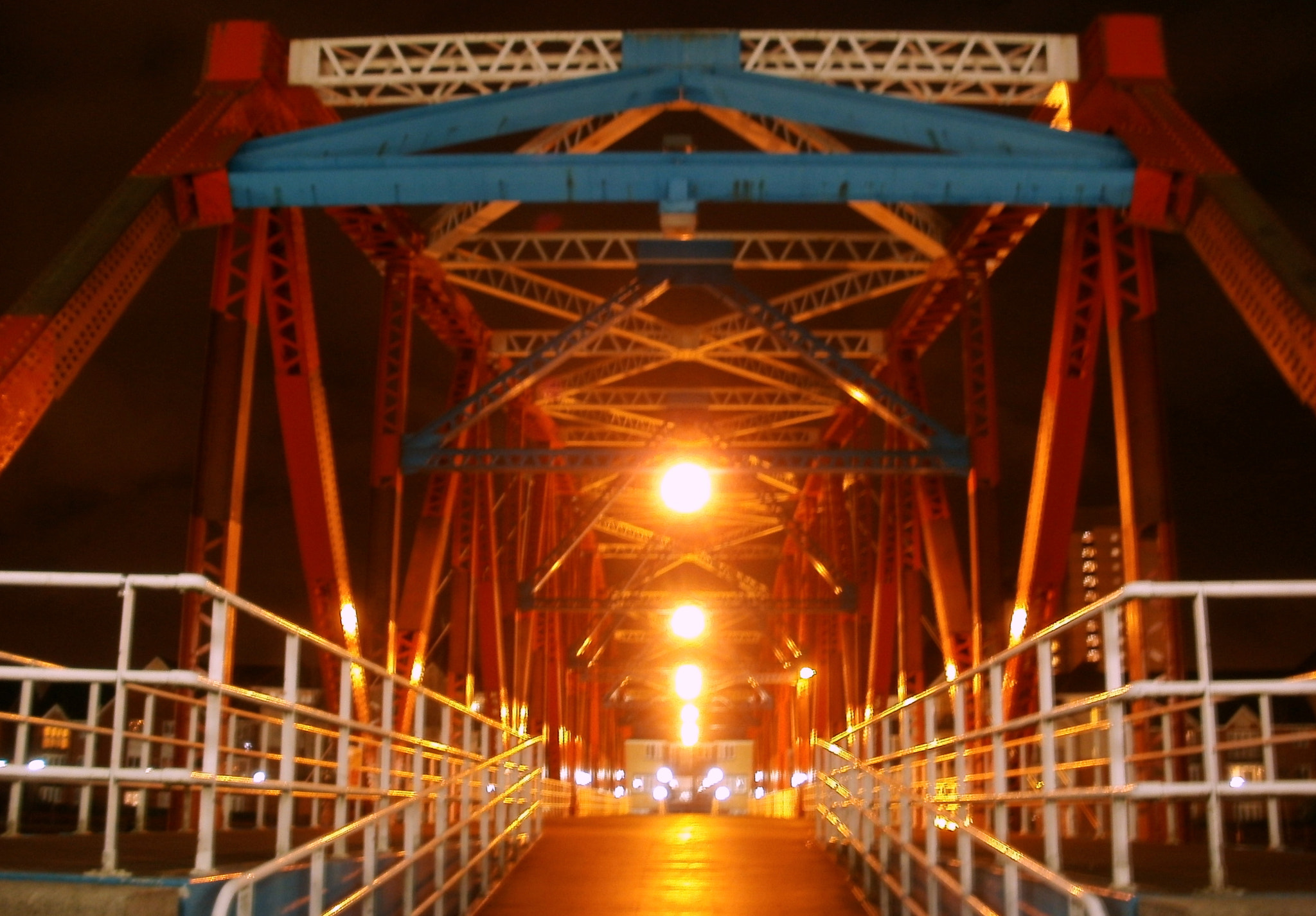 Olympus FE47,X43 sample photo. Railway bridge autumn on the quays photography