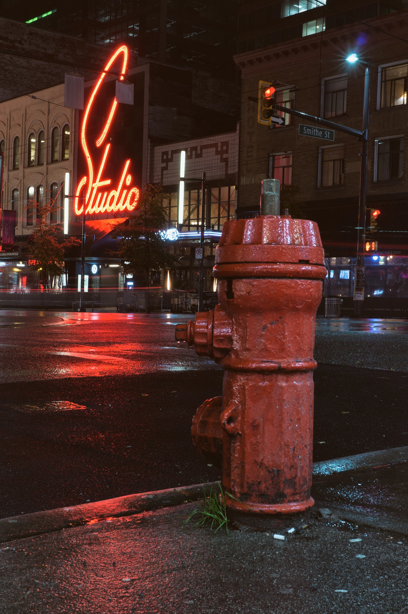 Sony Alpha NEX-6 + E 32mm F1.8 sample photo. Granville and smithe, vancouver | british columbia photography