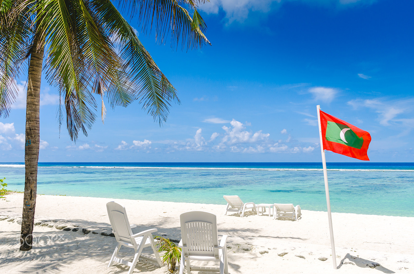 Pentax smc DA 21mm F3.2 AL Limited sample photo. Perfect tropical white sand in maldives beach photography
