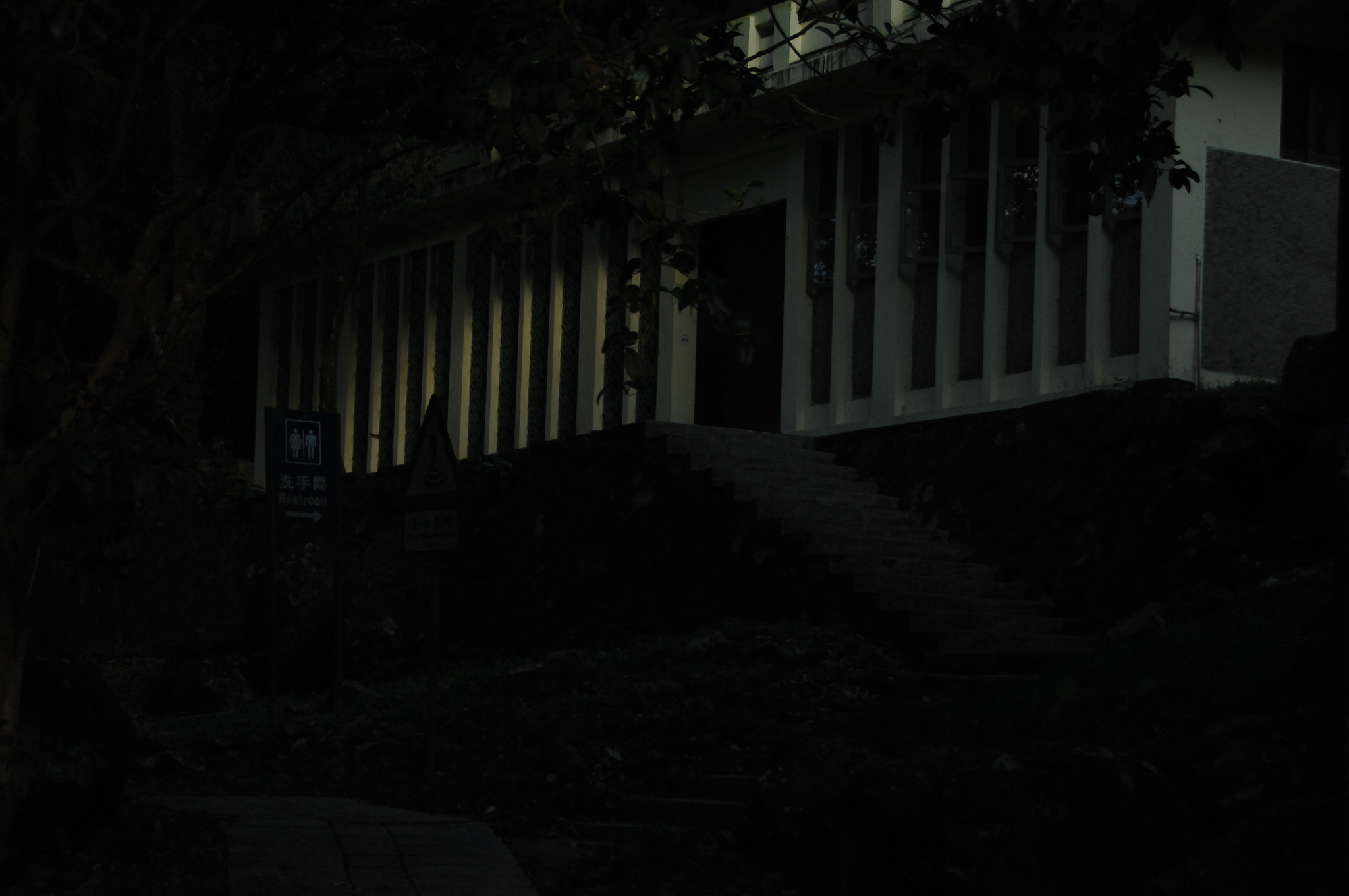 Nikon D2X sample photo. .. photography