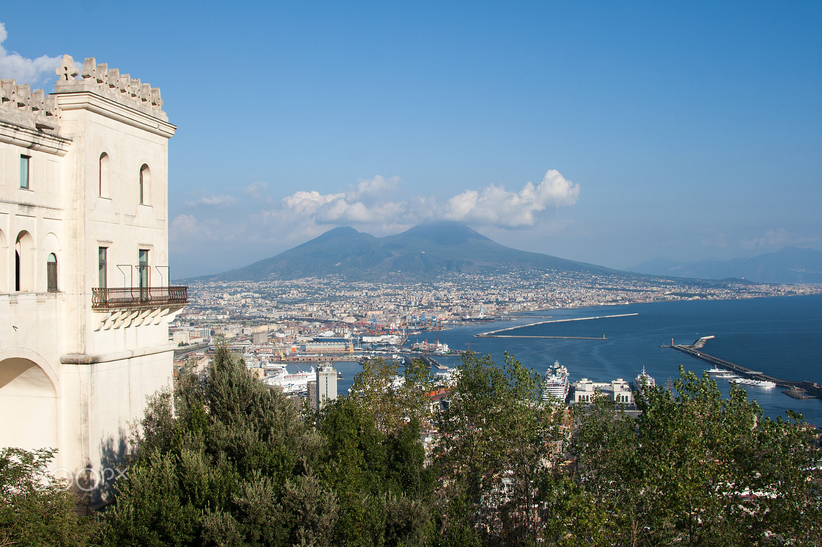 Canon EF 24-85mm F3.5-4.5 USM sample photo. Naples photography