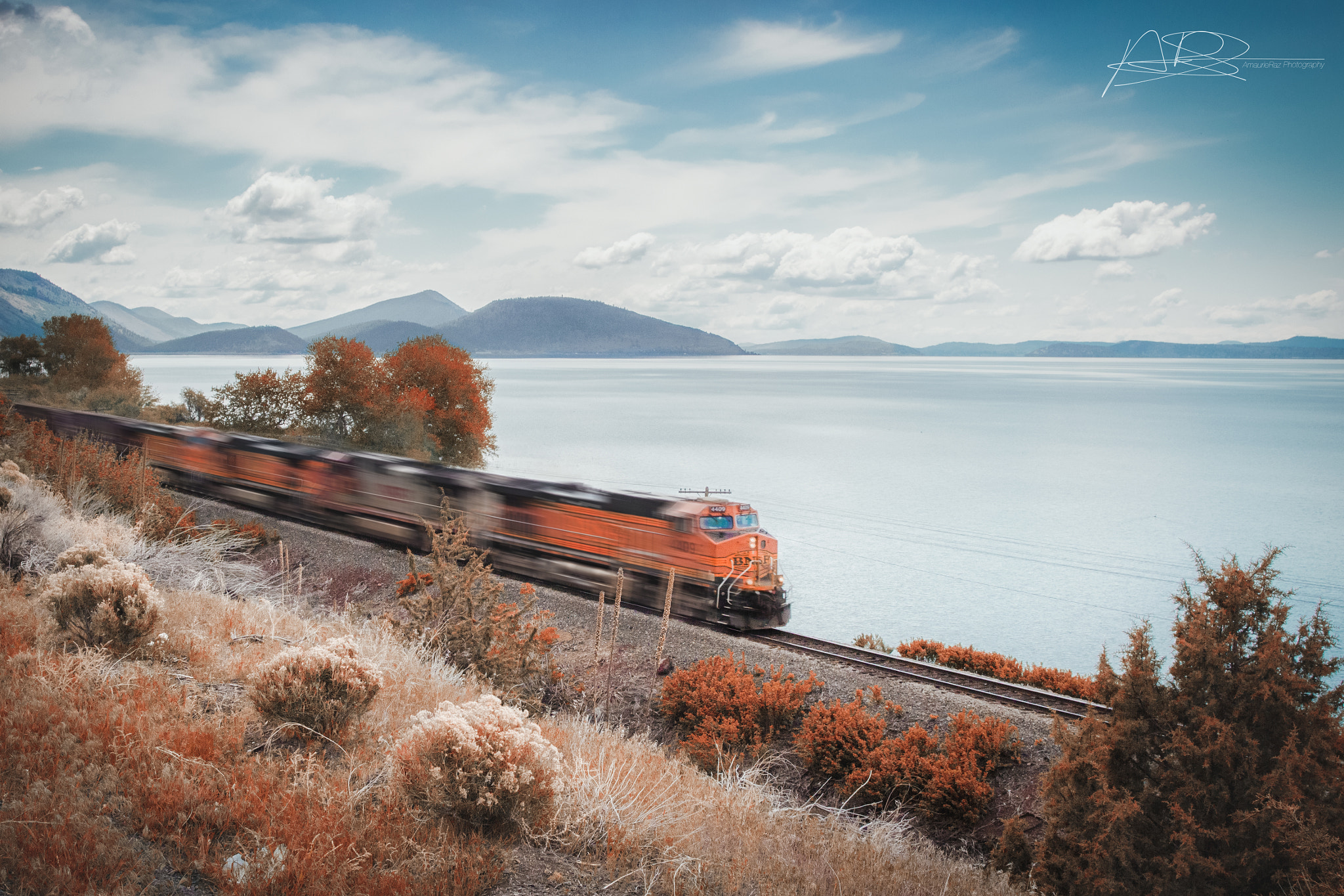 Canon EF 24-70mm F2.8L II USM sample photo. Oregon freight train photography