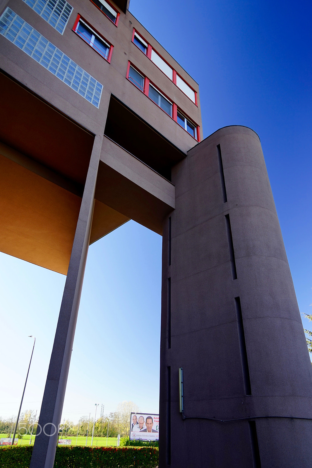 Sony FE 24-240mm F3.5-6.3 OSS sample photo. Condominio monte amiata photography