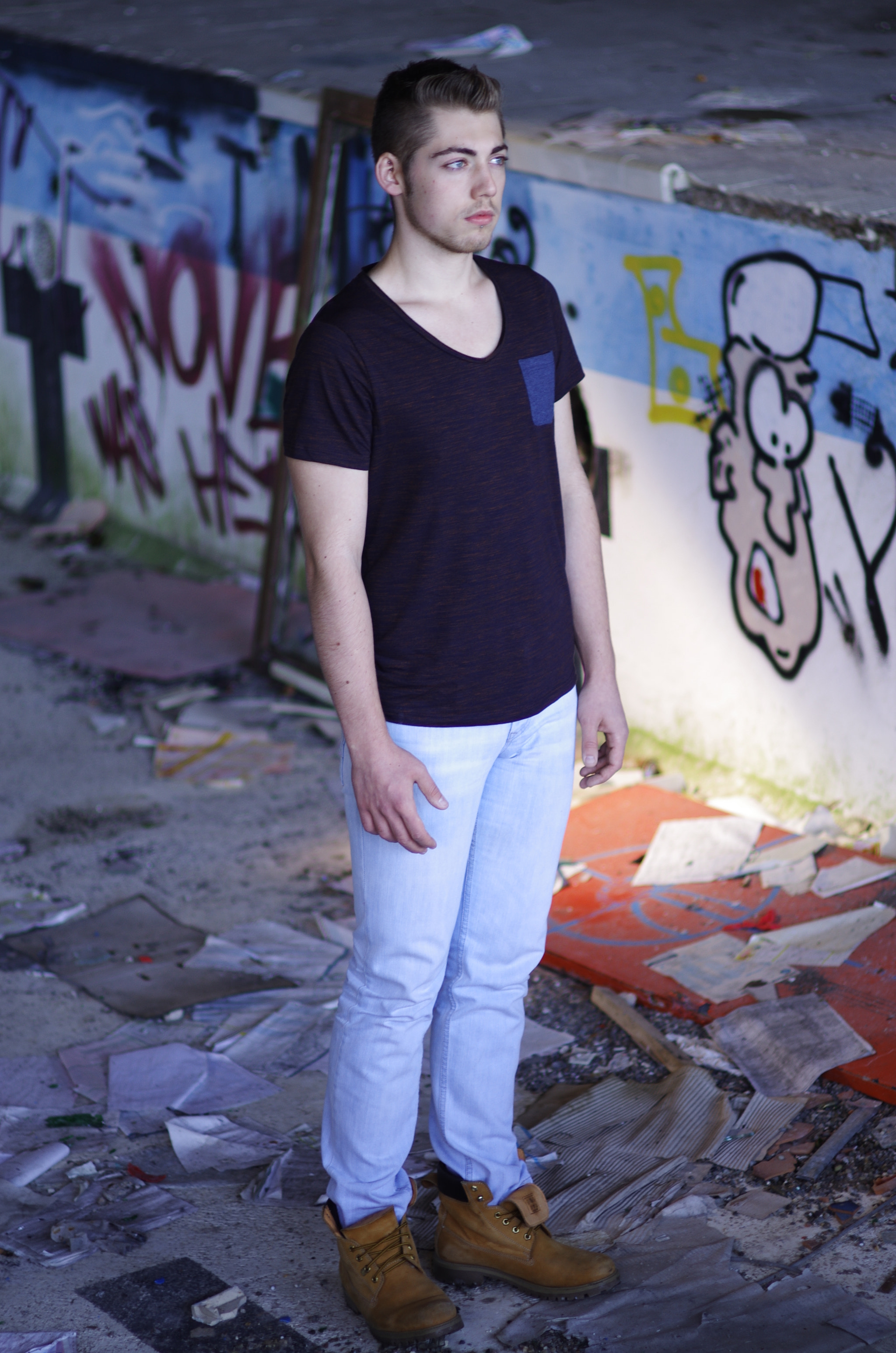 Pentax smc FA 77mm 1.8 Limited sample photo. Graff photography