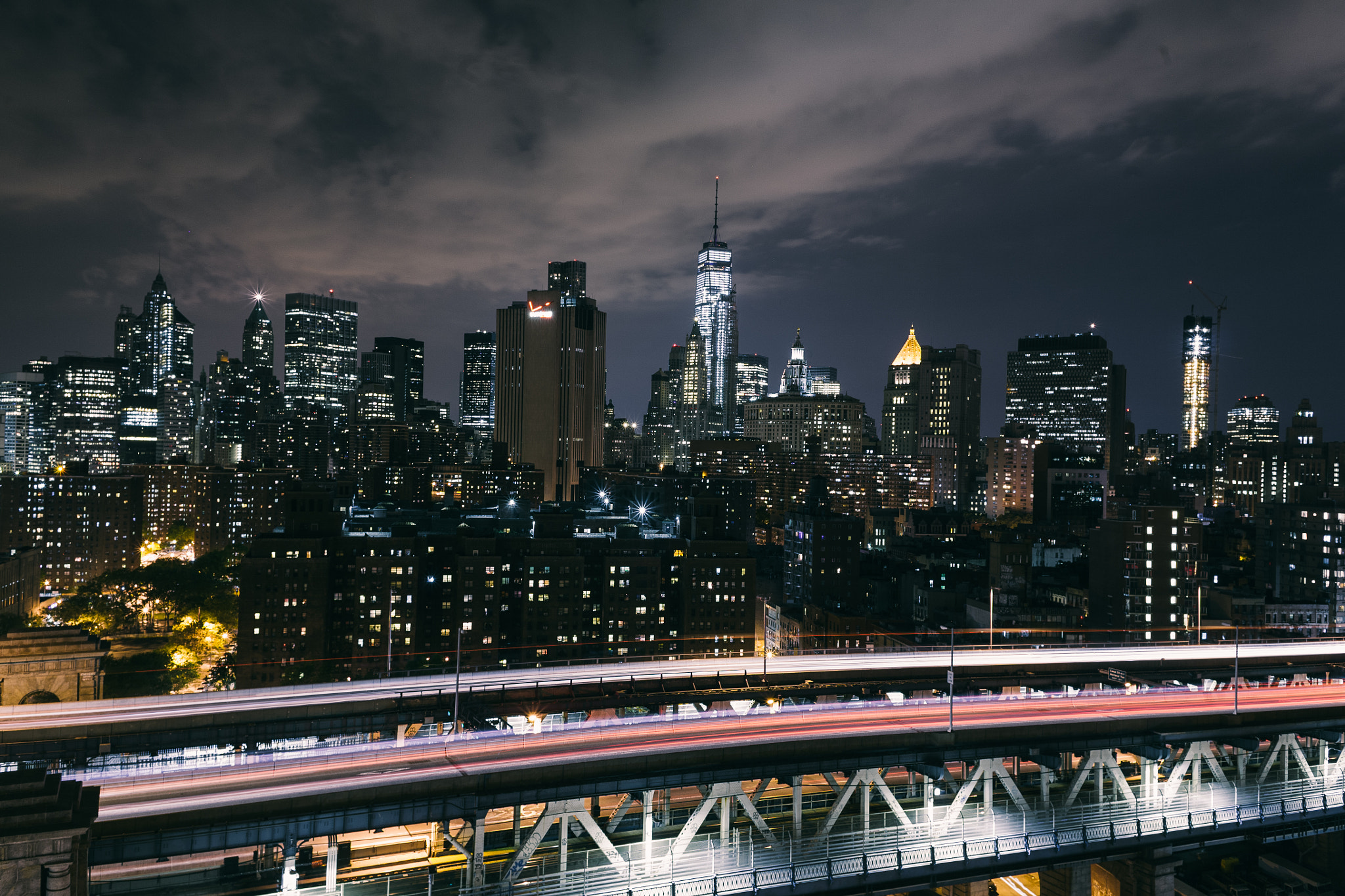 Canon EOS 5D + Canon EF 28mm F1.8 USM sample photo. Lower east side photography