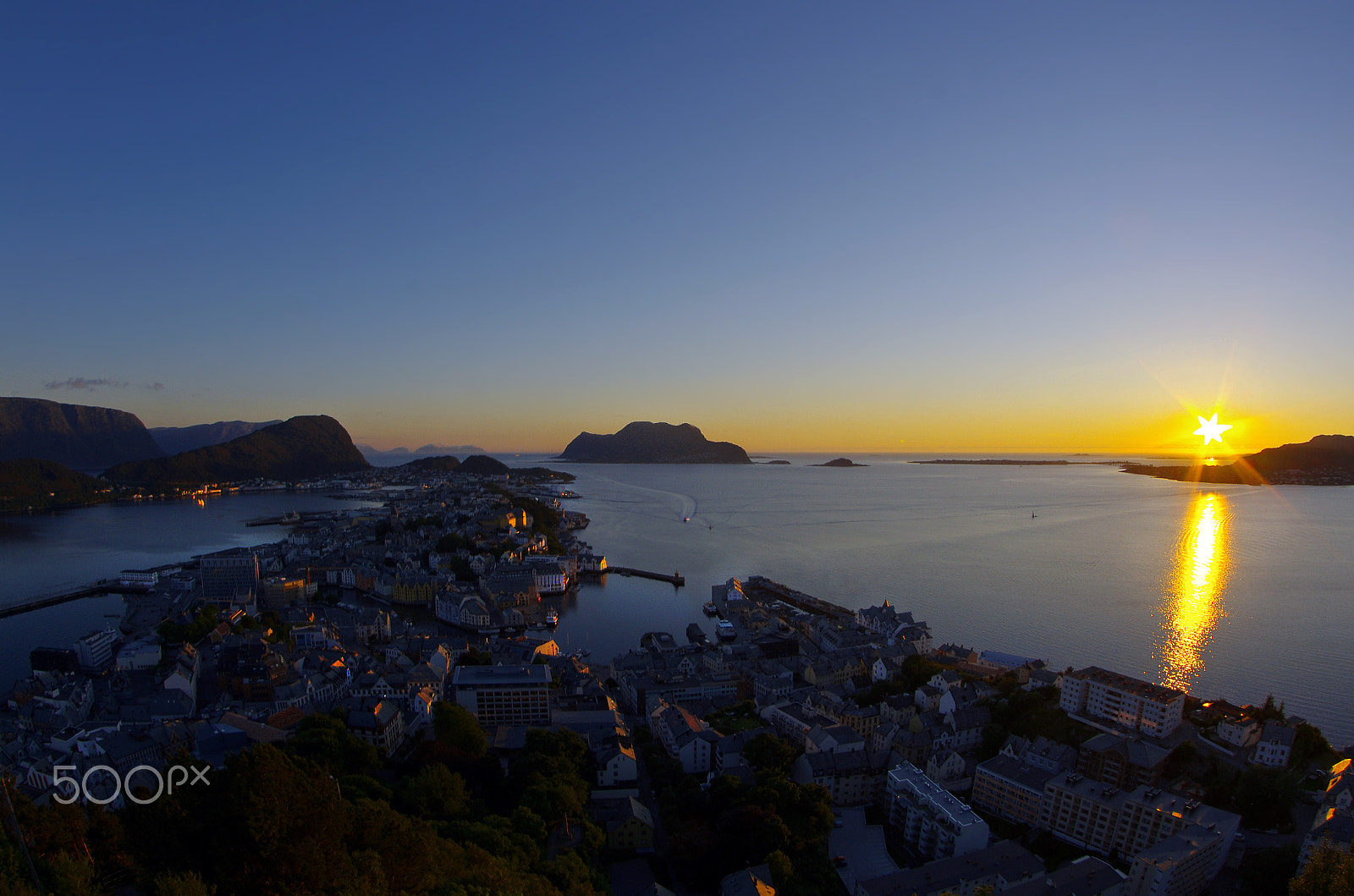 Pentax K-5 sample photo. Ålesund, norway photography