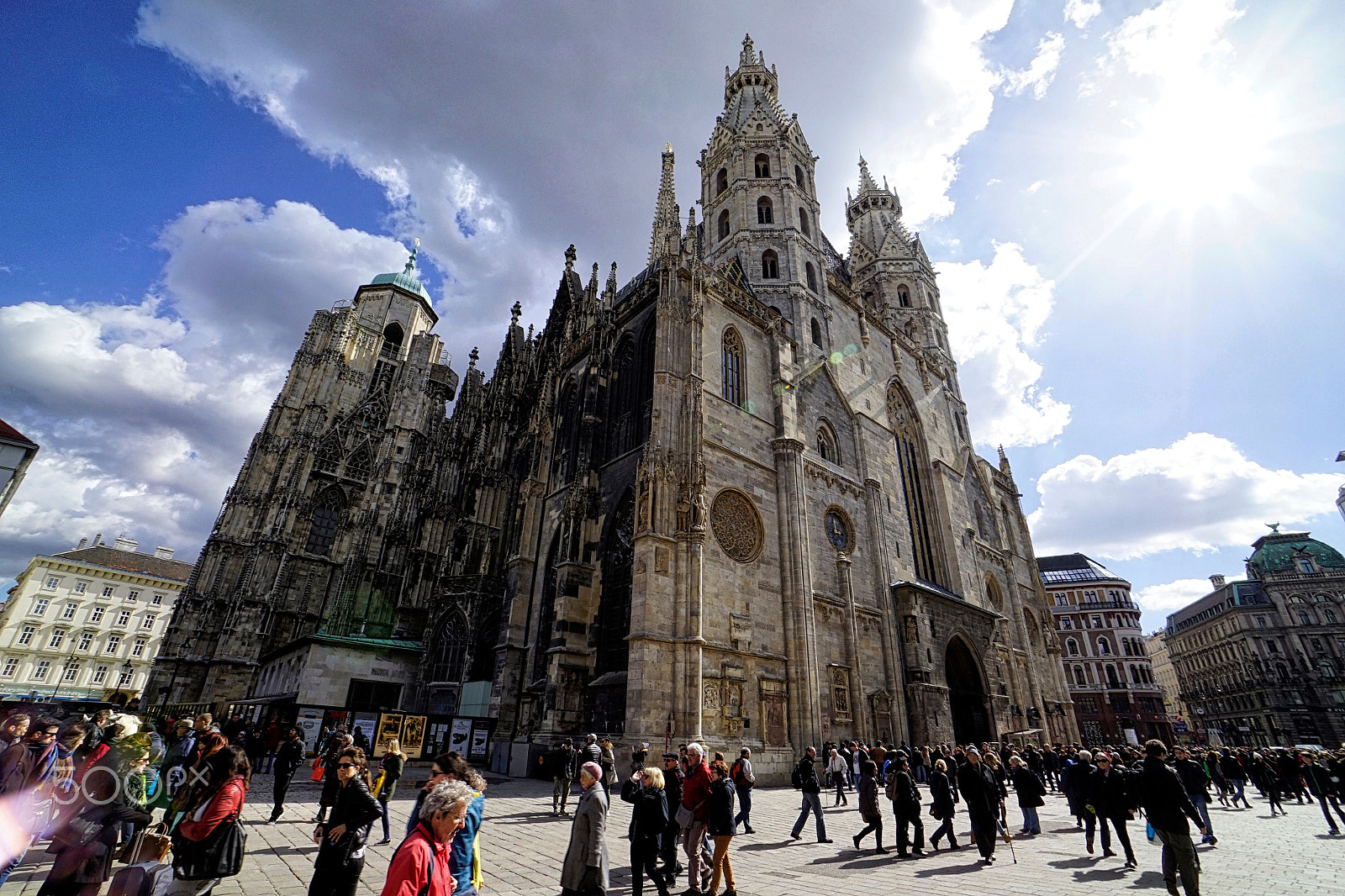 Sony E 10-18mm F4 OSS sample photo. Stephansdom, austria.jpeg photography