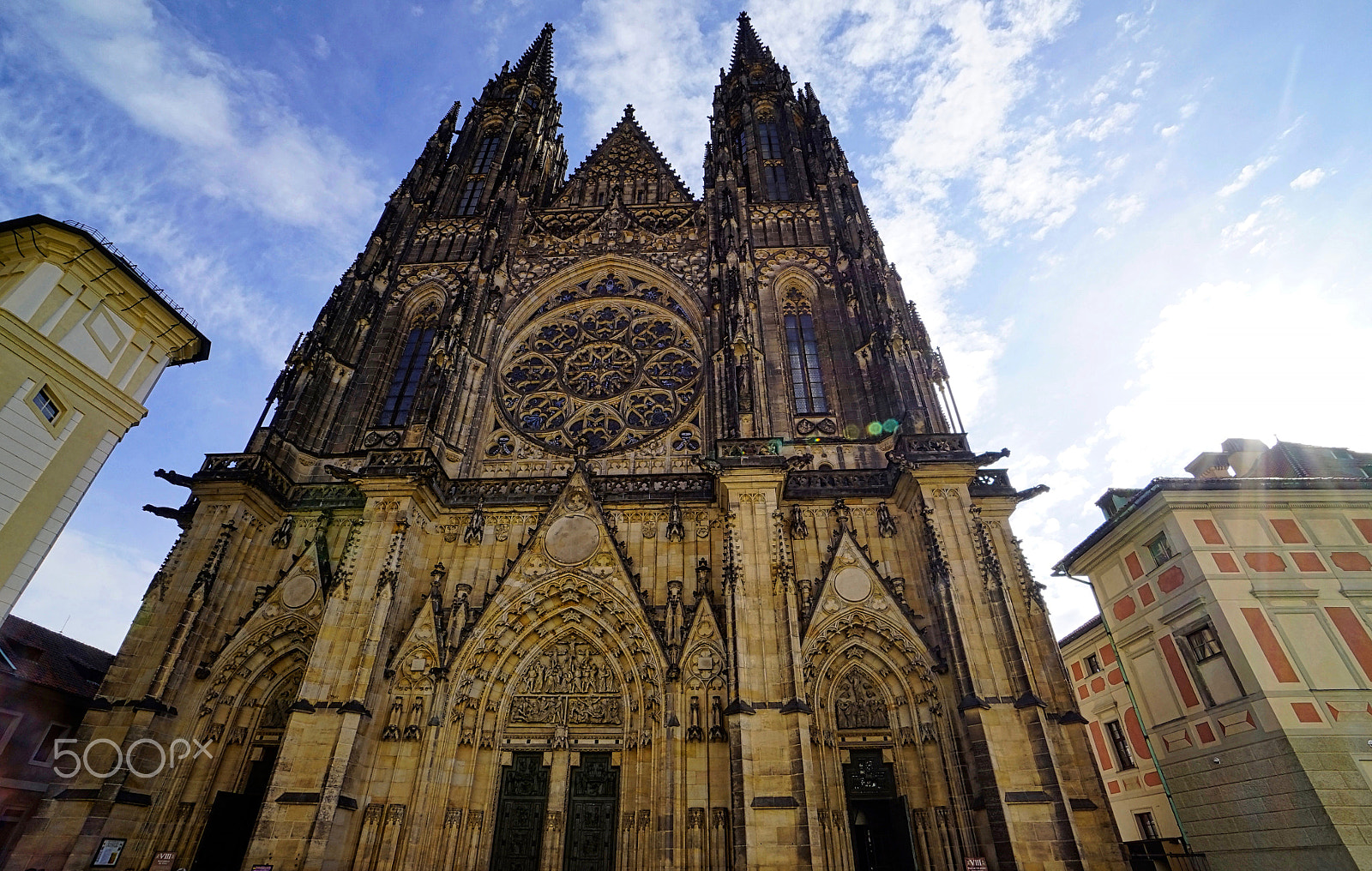 Sony E 10-18mm F4 OSS sample photo. Kostel svateho vita, praha, czech.jpeg photography