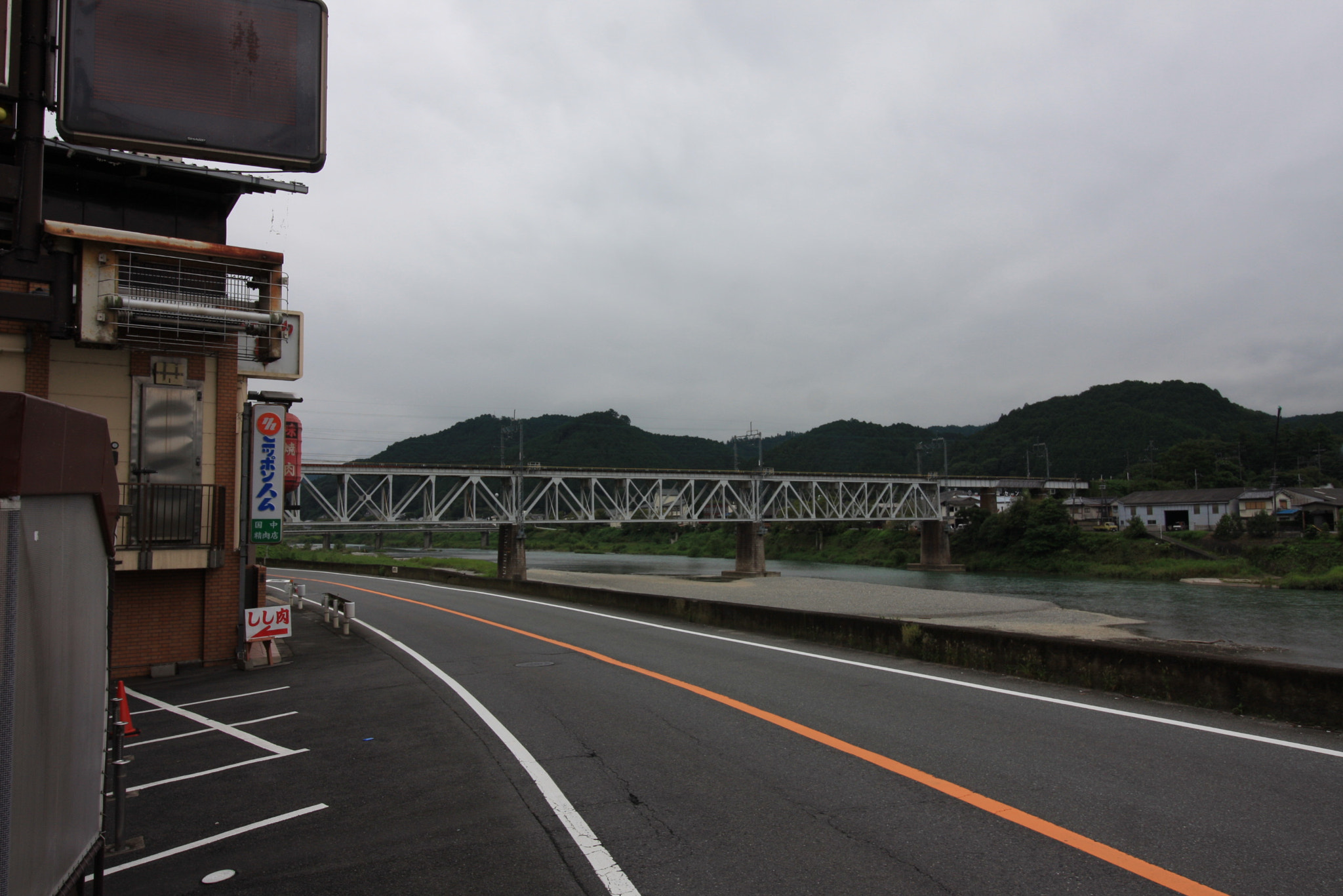Canon EF-S 10-18mm F4.5–5.6 IS STM sample photo. In nara photography