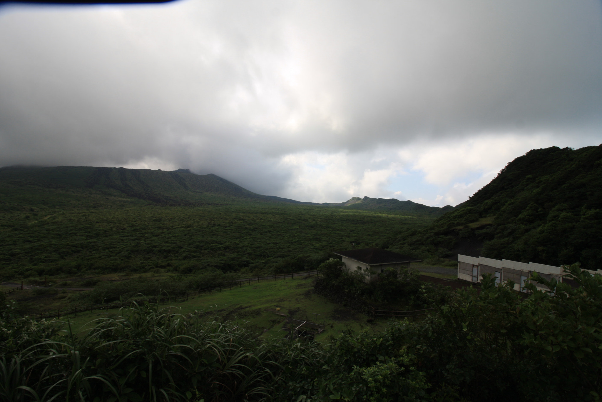 Canon EF-S 10-18mm F4.5–5.6 IS STM sample photo. Landscapes, food and others at izu oshima photography