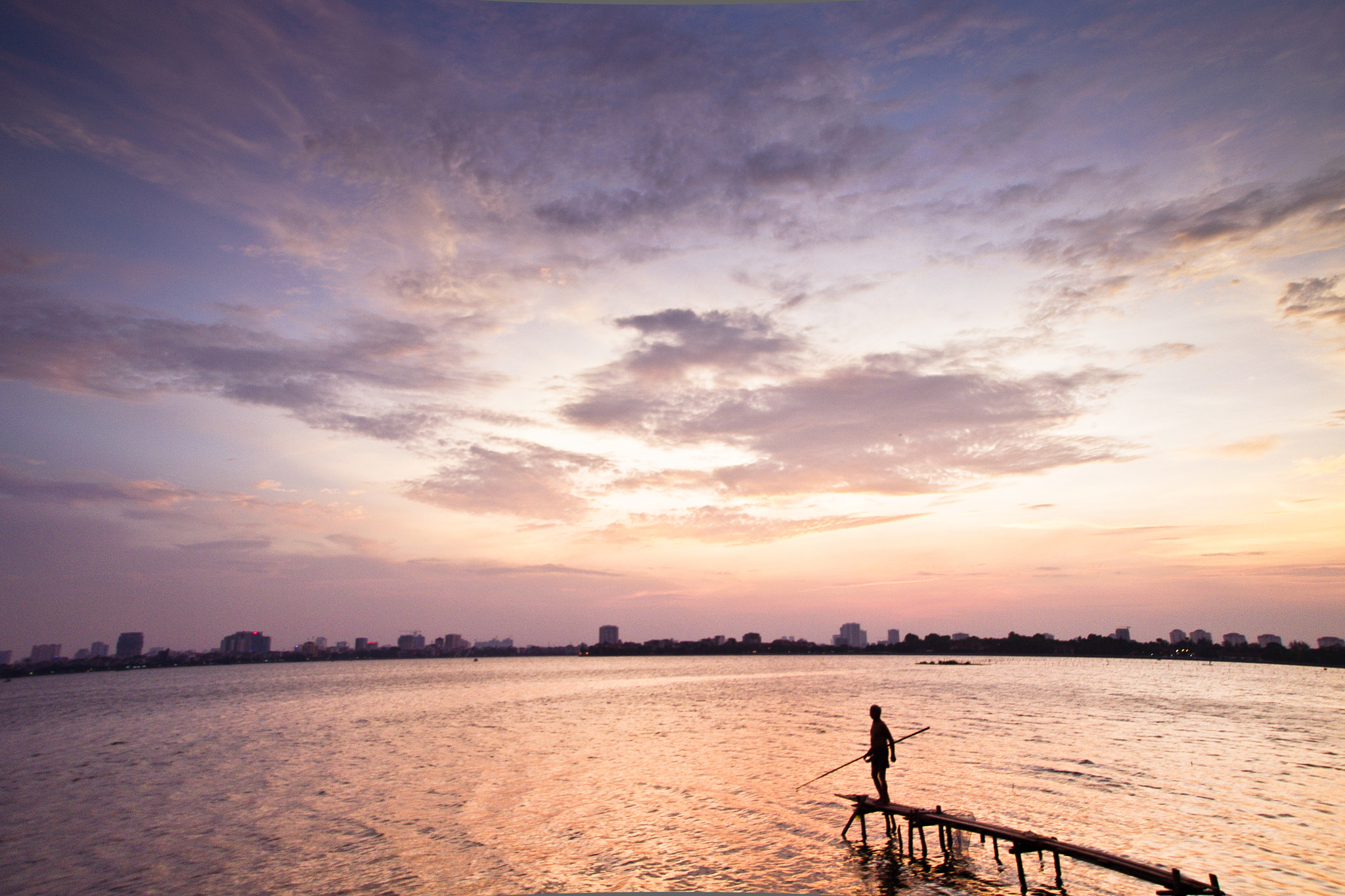 Pentax K-7 sample photo. Fishing at hanoi westlake photography