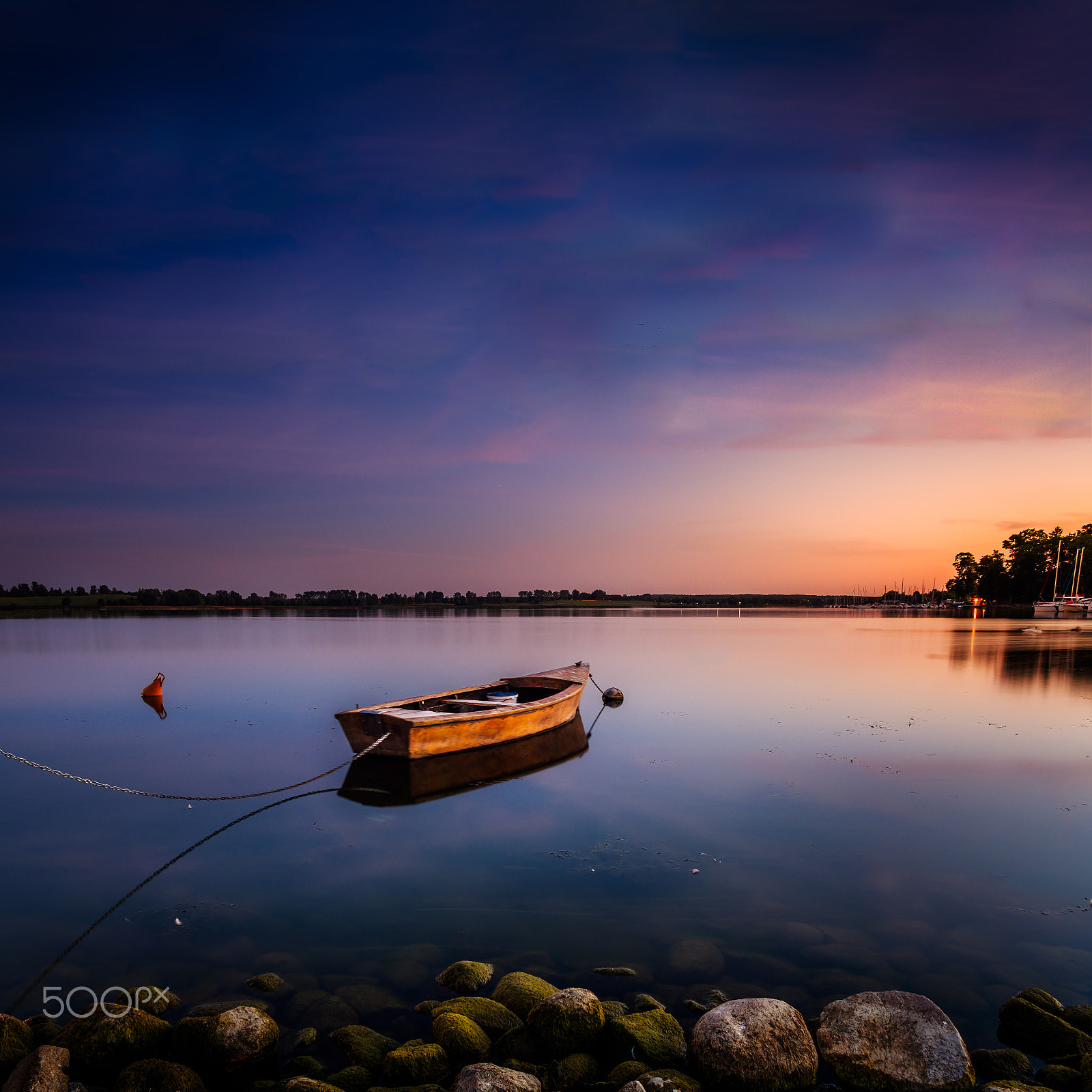 Sigma 17-50mm F2.8 EX DC HSM sample photo. Boat on the lake photography