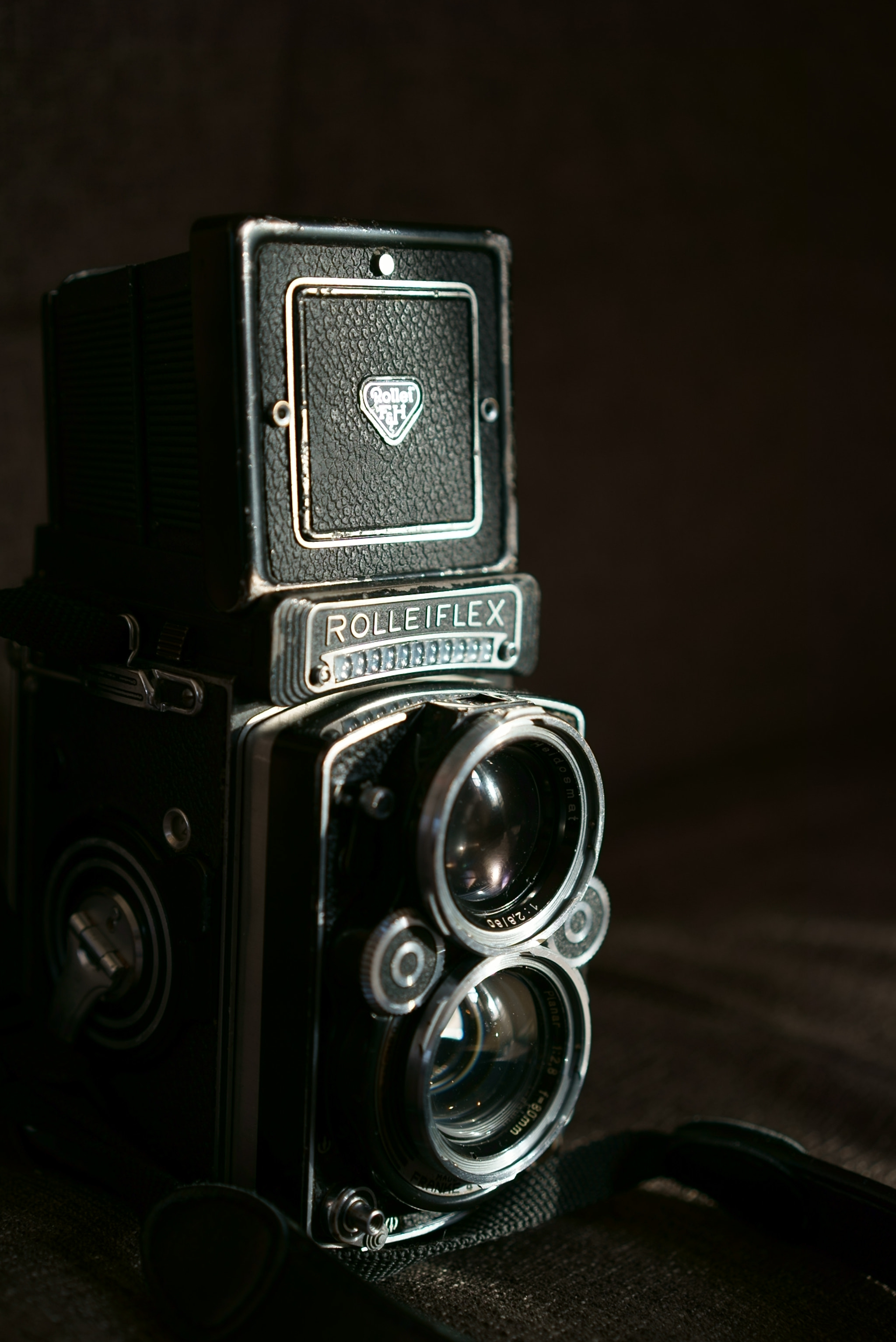 Sony a7S + Sony Sonnar T* FE 55mm F1.8 ZA sample photo. The vintage photography
