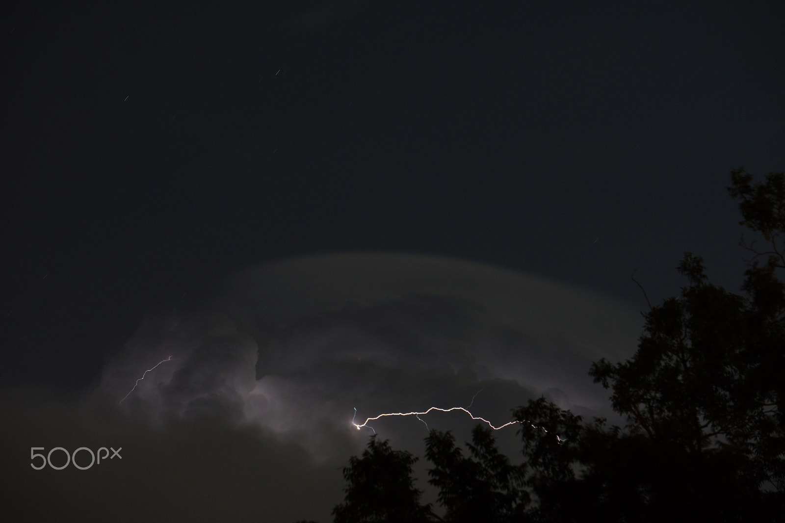 Sony FE 24-240mm F3.5-6.3 OSS sample photo. Flashes among clouds photography