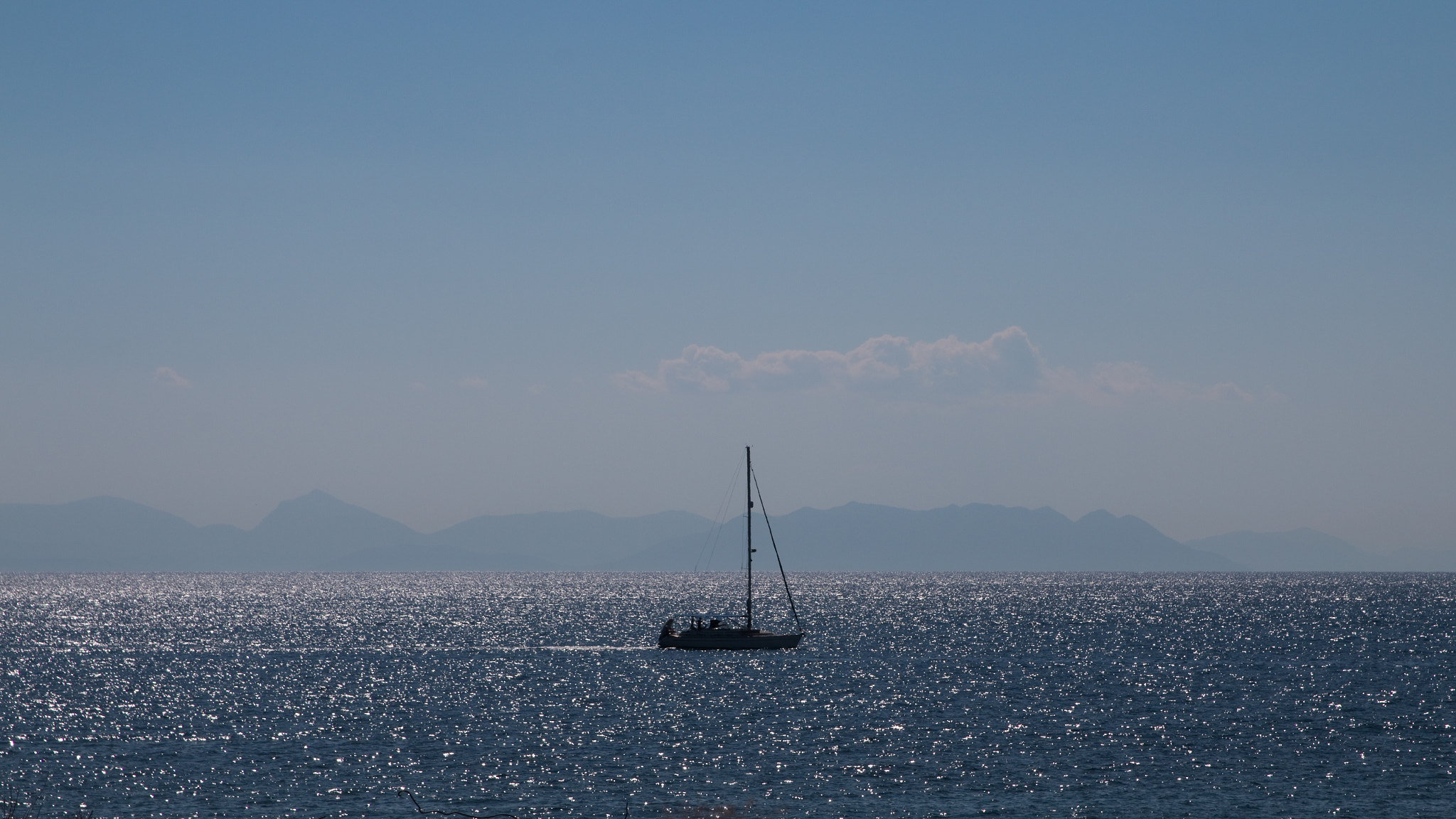 Canon EF 24-85mm F3.5-4.5 USM sample photo. Greece summer holidays photography