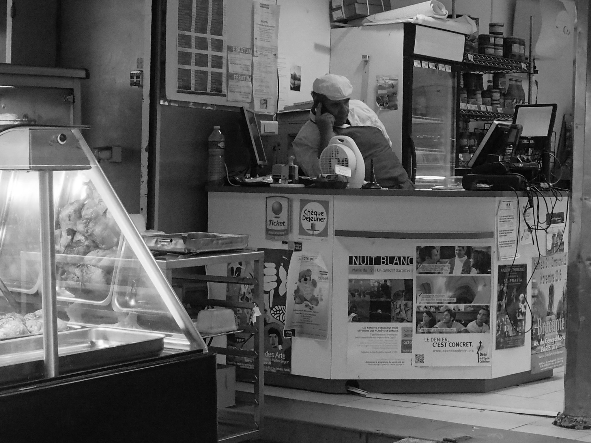 LUMIX G 20/F1.7 II sample photo. Daguerre street. paris. same butcher since 1863 photography