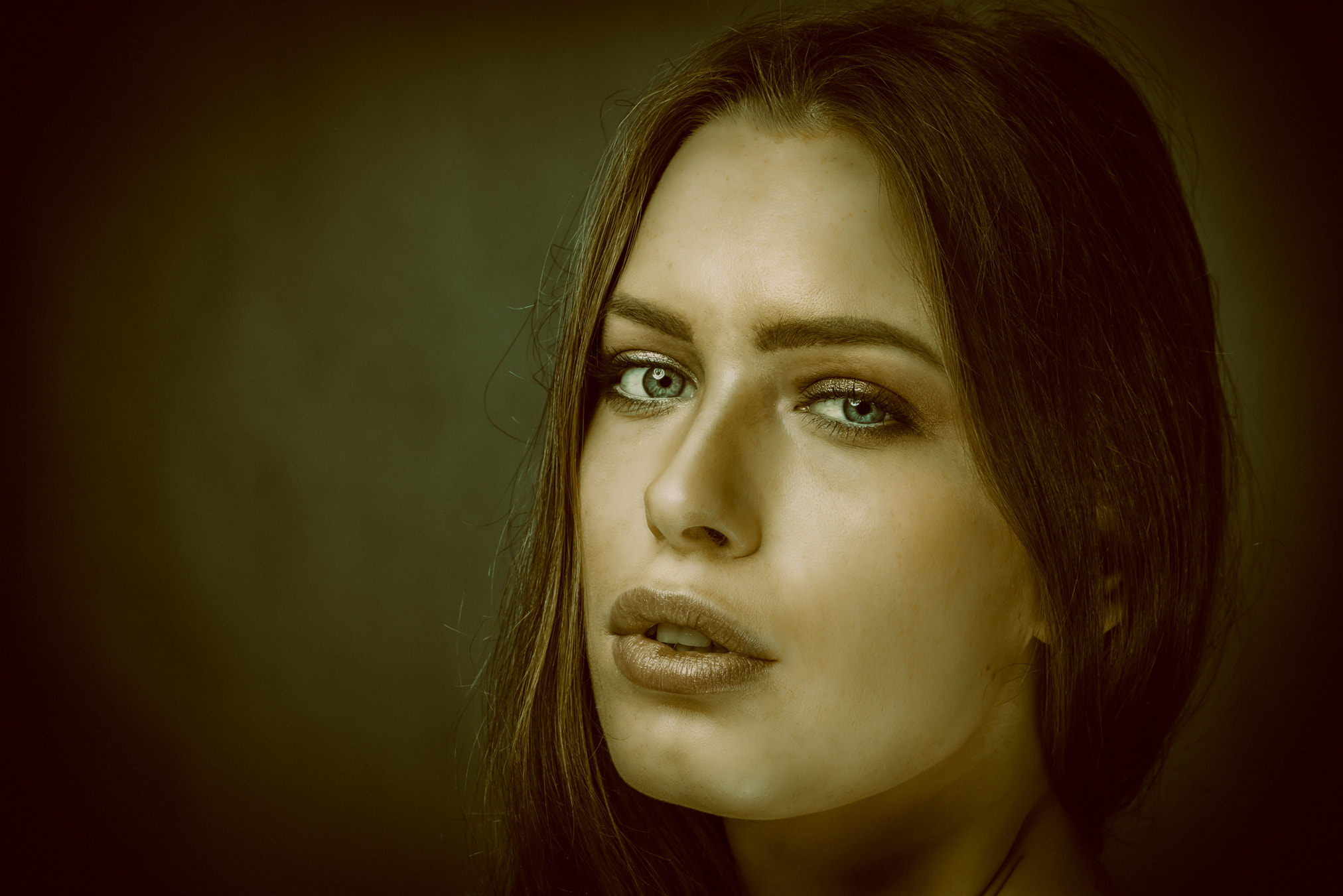 AF DC-Nikkor 135mm f/2D sample photo. Portrait photography