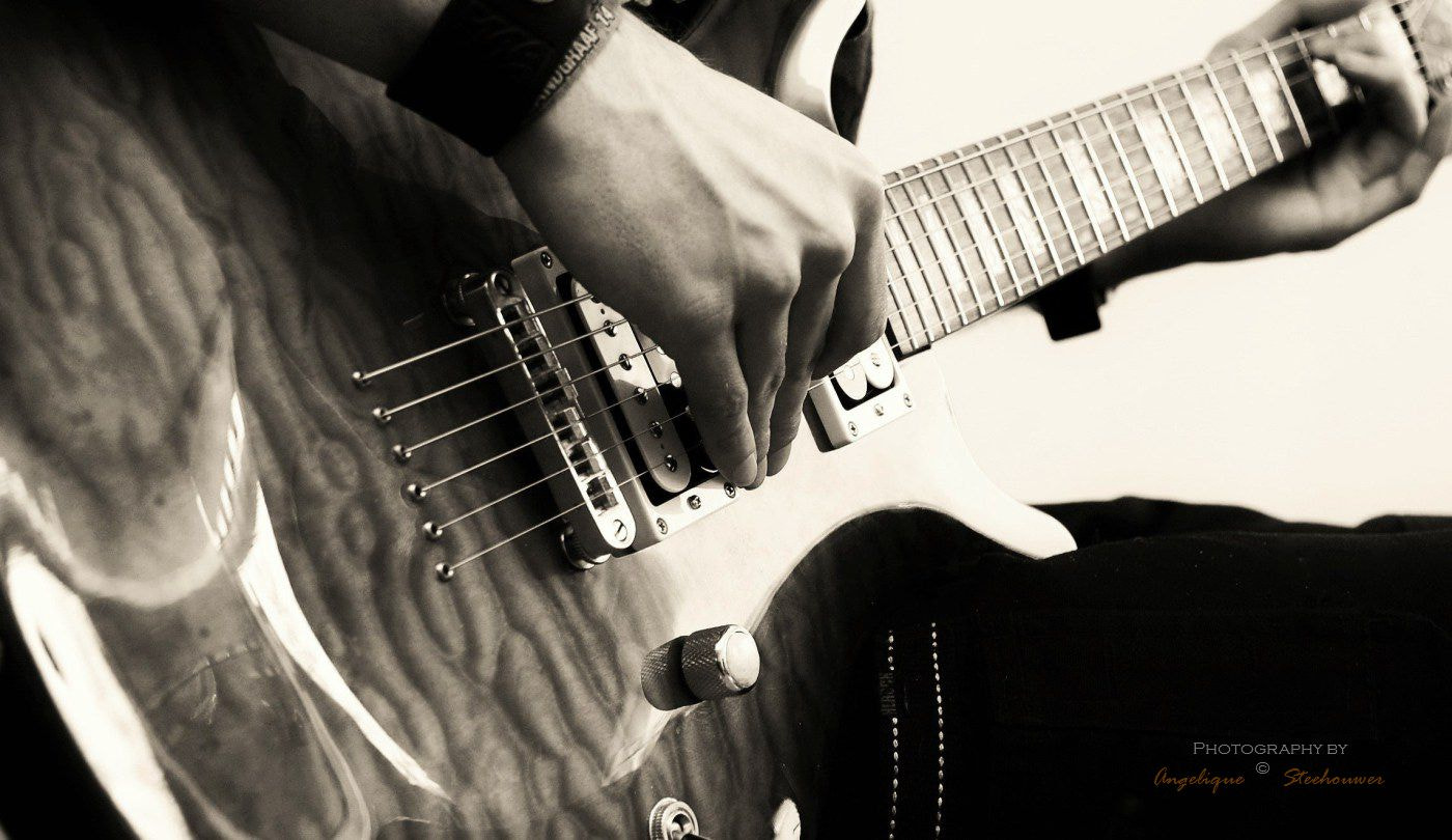 Nikon D40 sample photo. Guitar photography