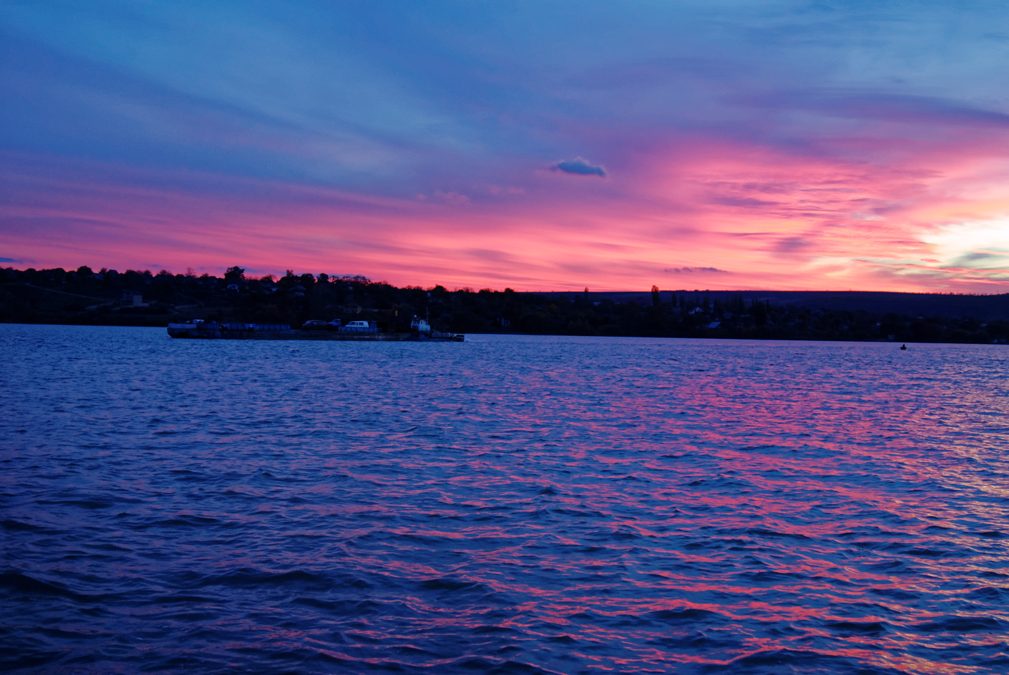 AF Zoom-Nikkor 28-80mm f/3.3-5.6G sample photo. Sunset on the dniester photography