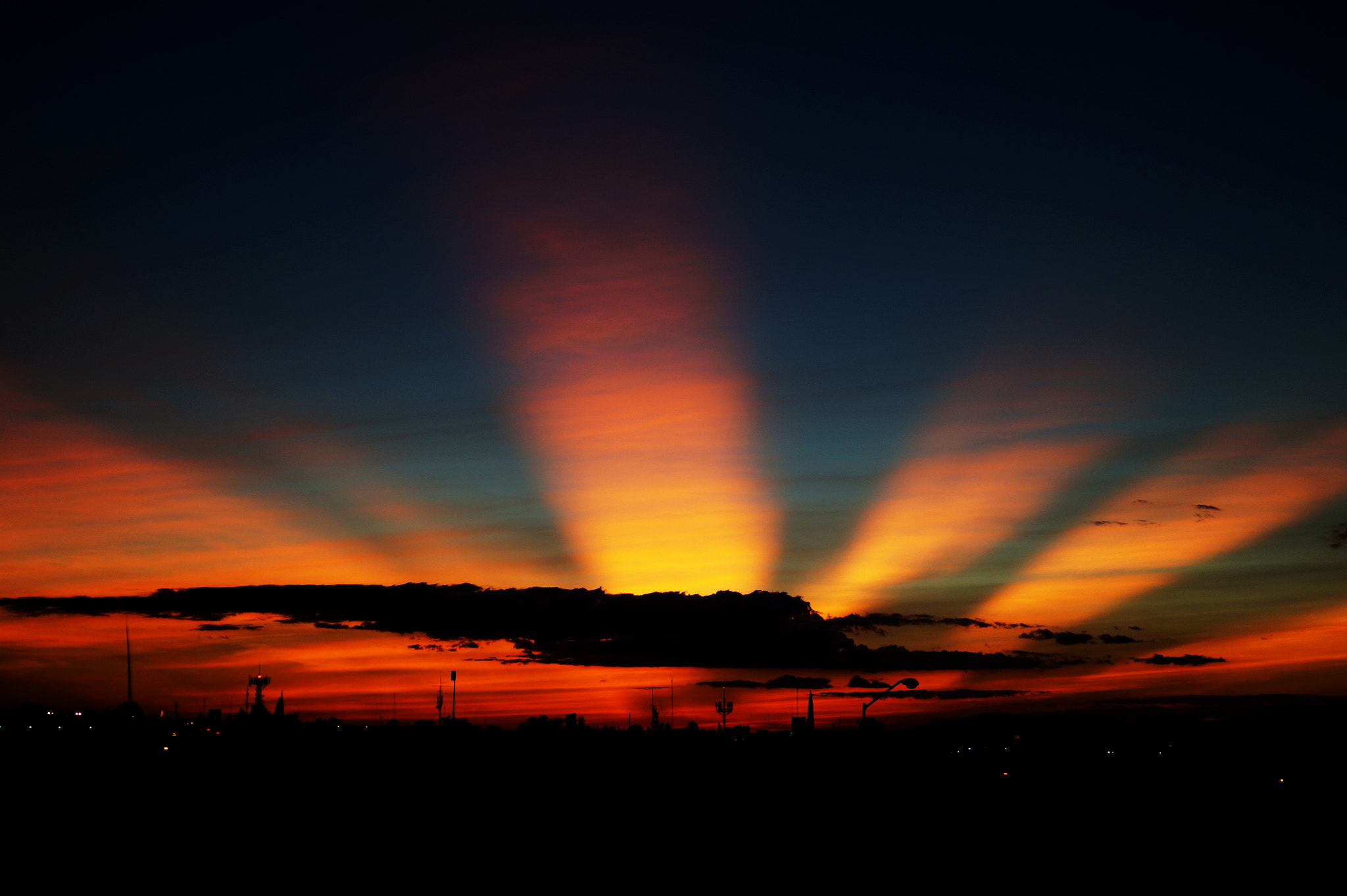 Sony SLT-A58 + Sony DT 35mm F1.8 SAM sample photo. Sunset photography