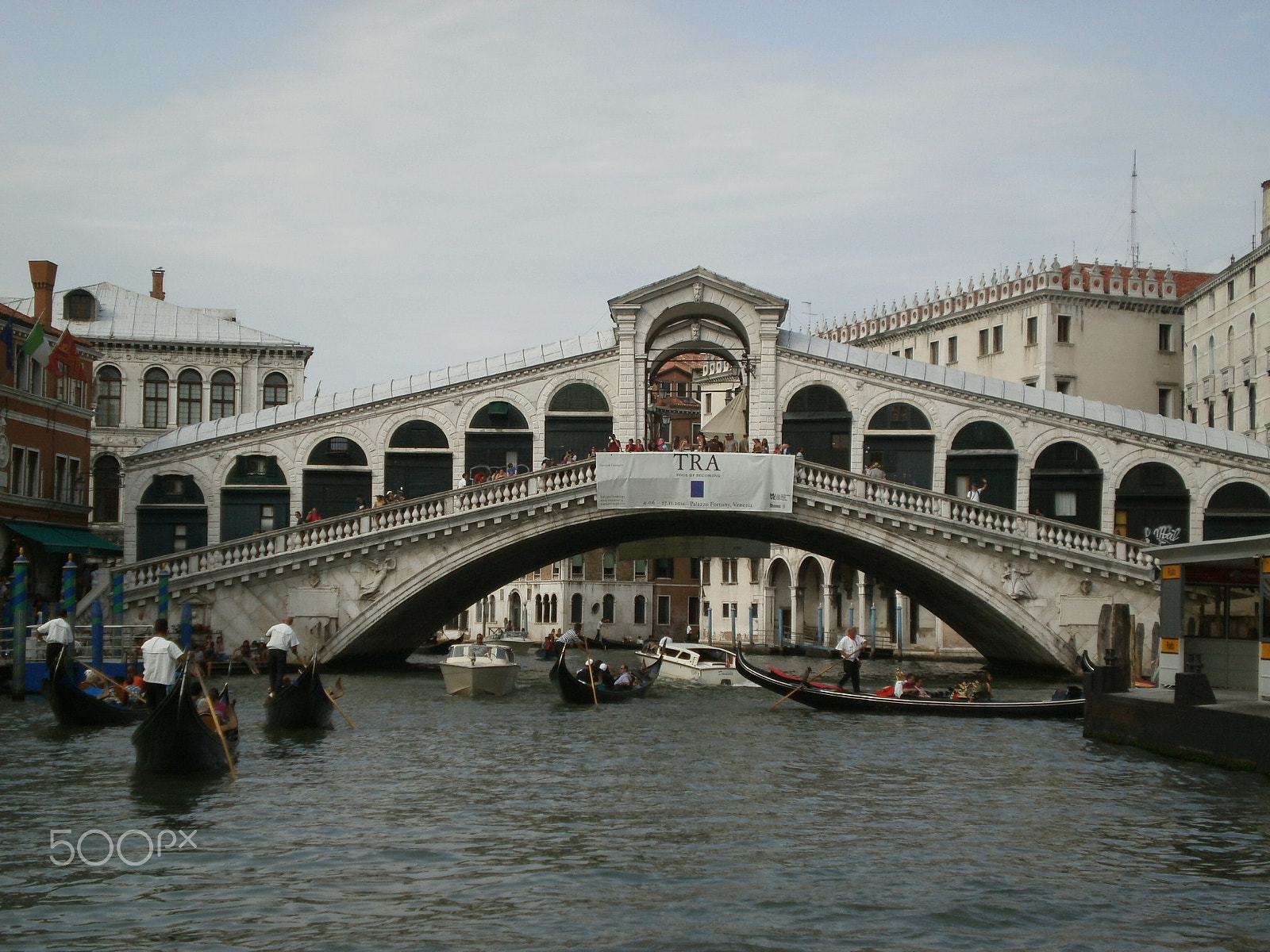Olympus T10,X27 sample photo. Rialto bridge photography