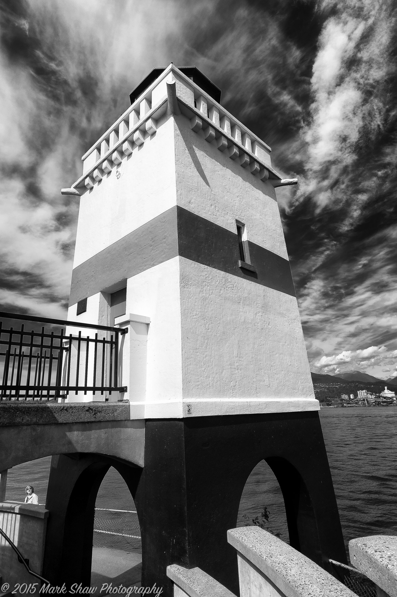 Sigma 10-20mm F4-5.6 EX DC HSM sample photo. Seawall photography