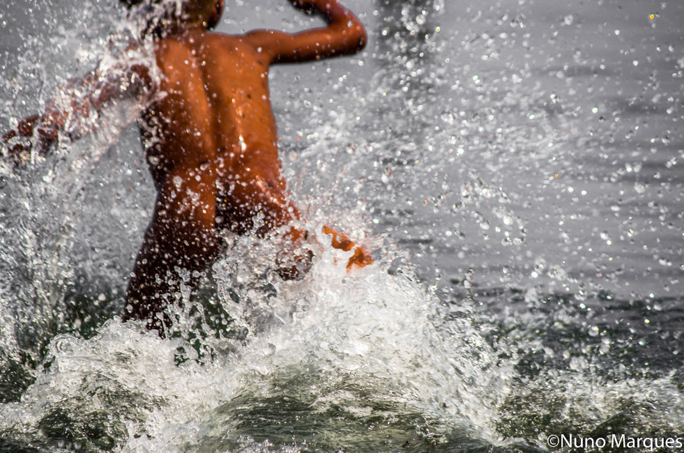 smc PENTAX-DA L 50-200mm F4-5.6 ED sample photo. Having fun, timor-leste photography
