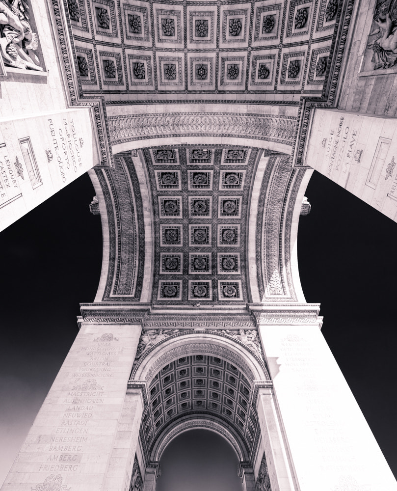 Nikon D700 + Nikon PC-E Nikkor 24mm F3.5D ED Tilt-Shift sample photo. Arc de triomphe photography