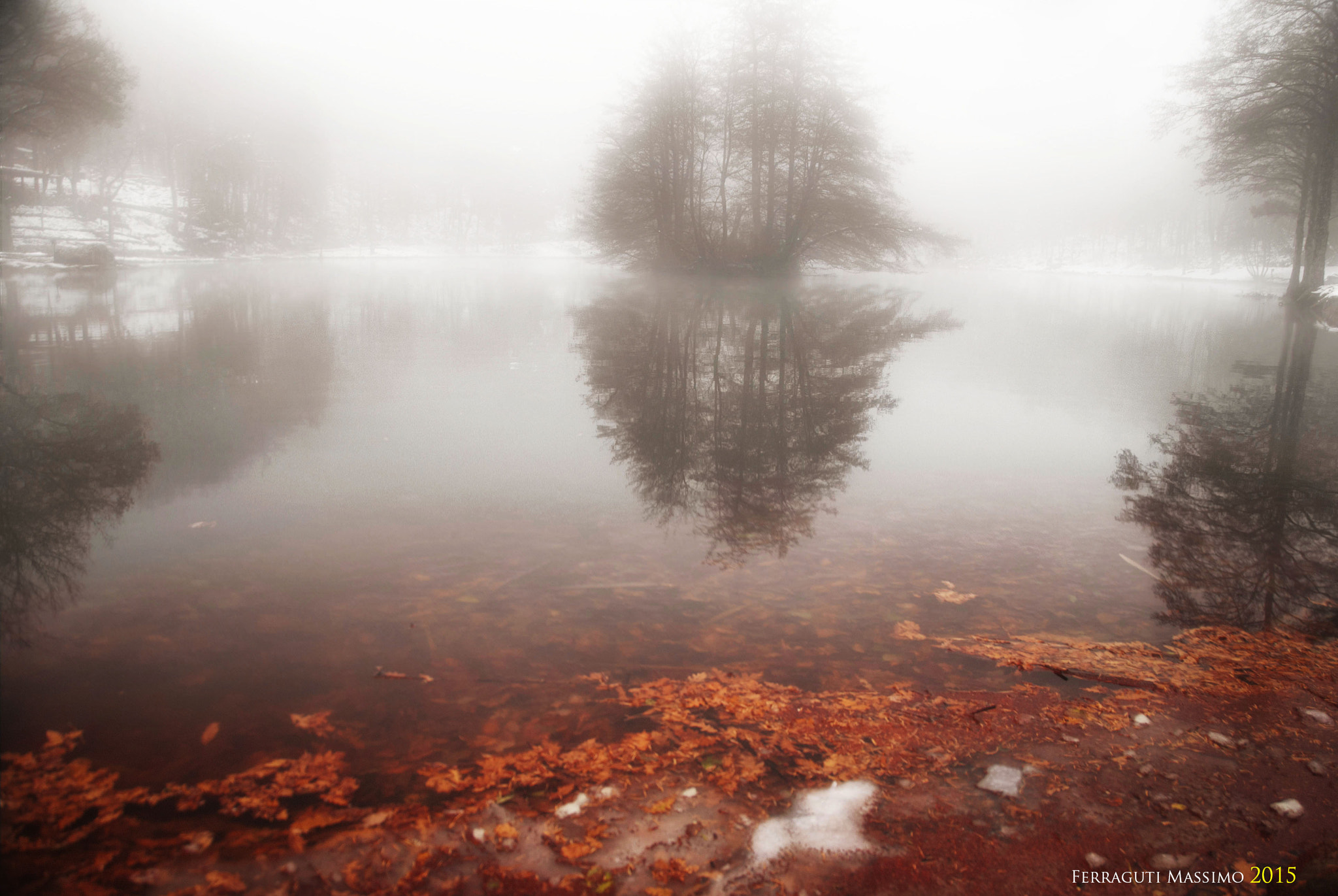 18,0-200,0 mm f/3,5-5,6 sample photo. ..al lago... photography
