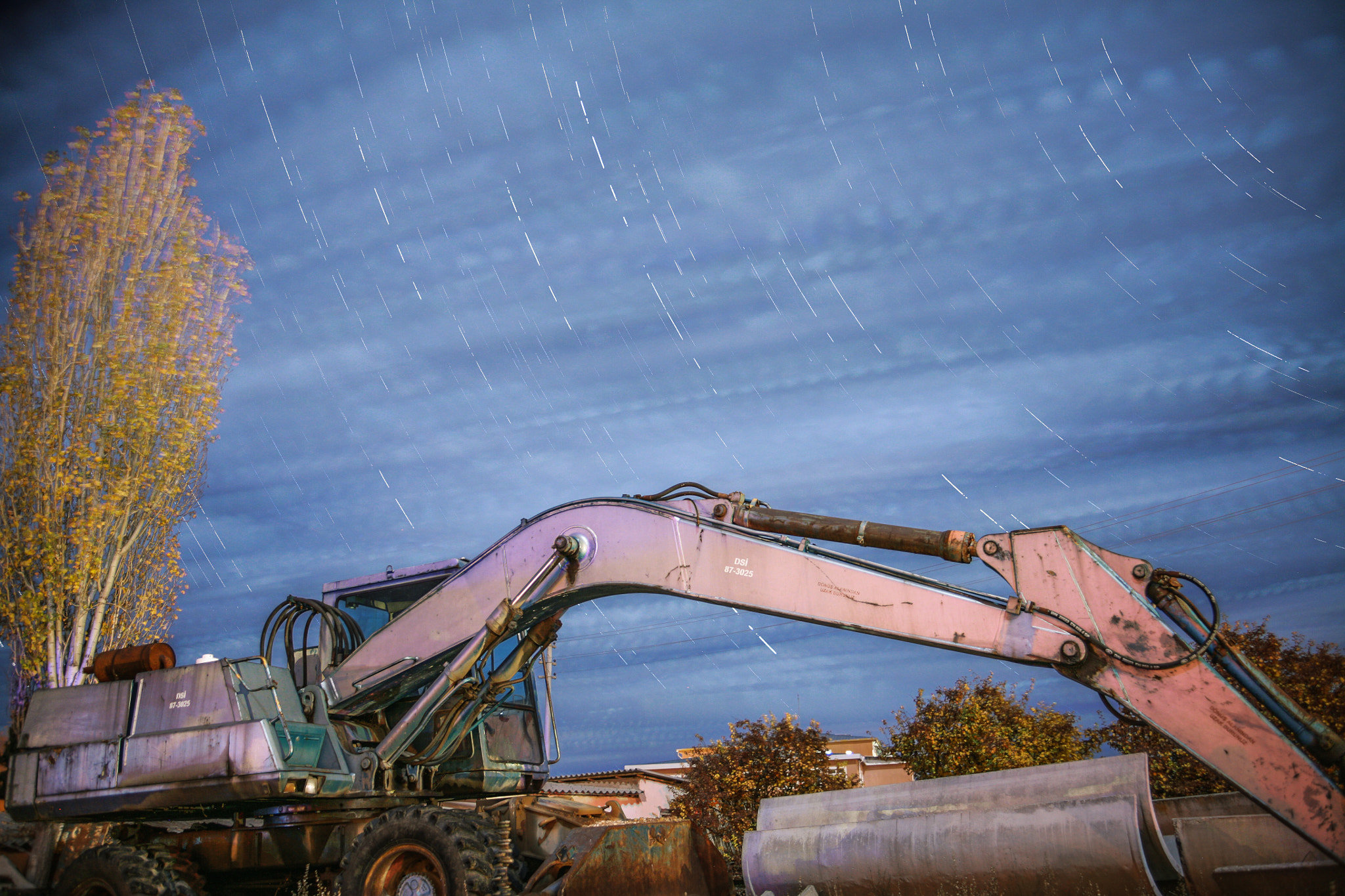 Canon EF 28-70mm f/3.5-4.5 sample photo. Backhoe loader photography