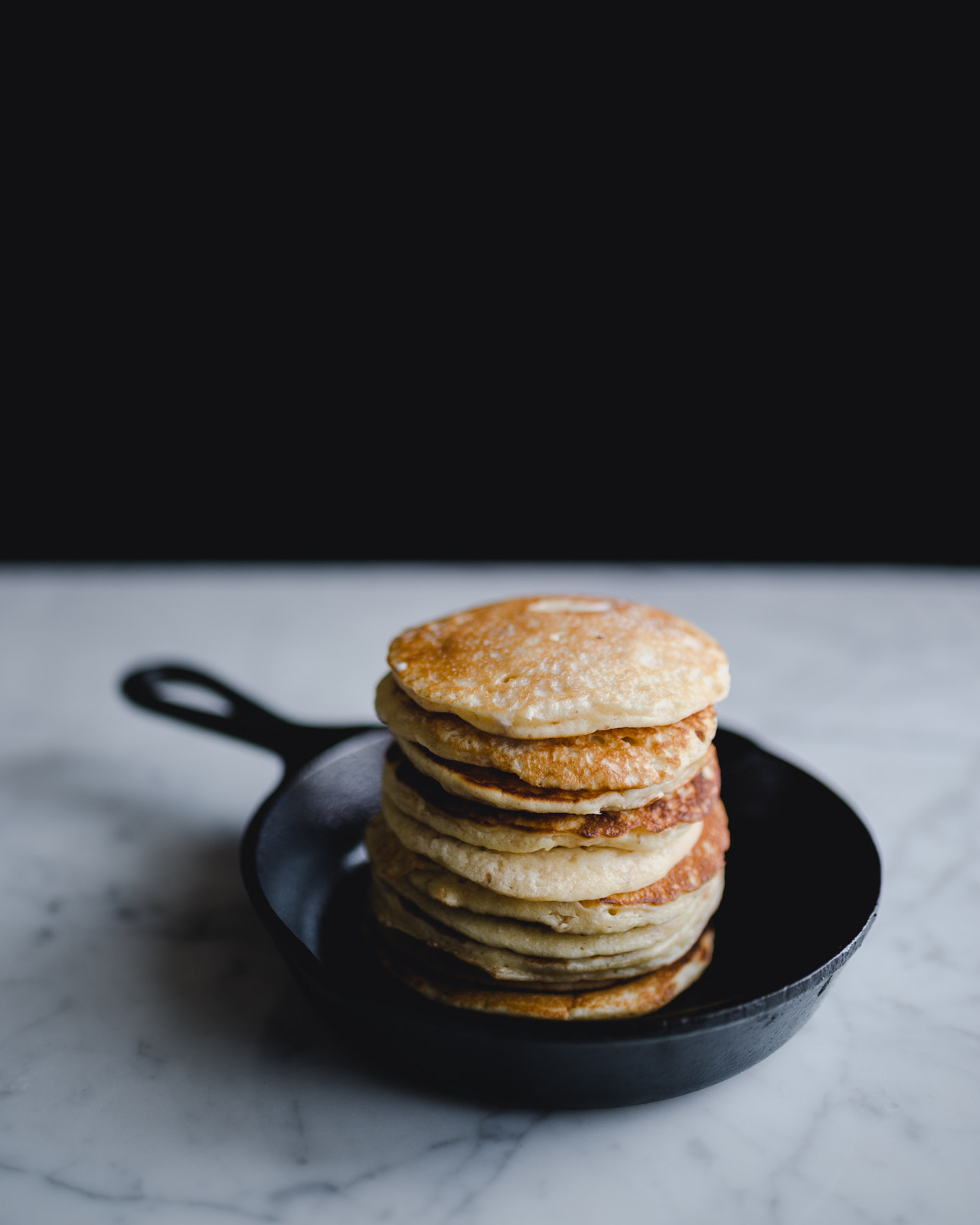 Nikon D610 + AF-S Nikkor 35mm f/1.8G sample photo. Just baked pancakes. photography