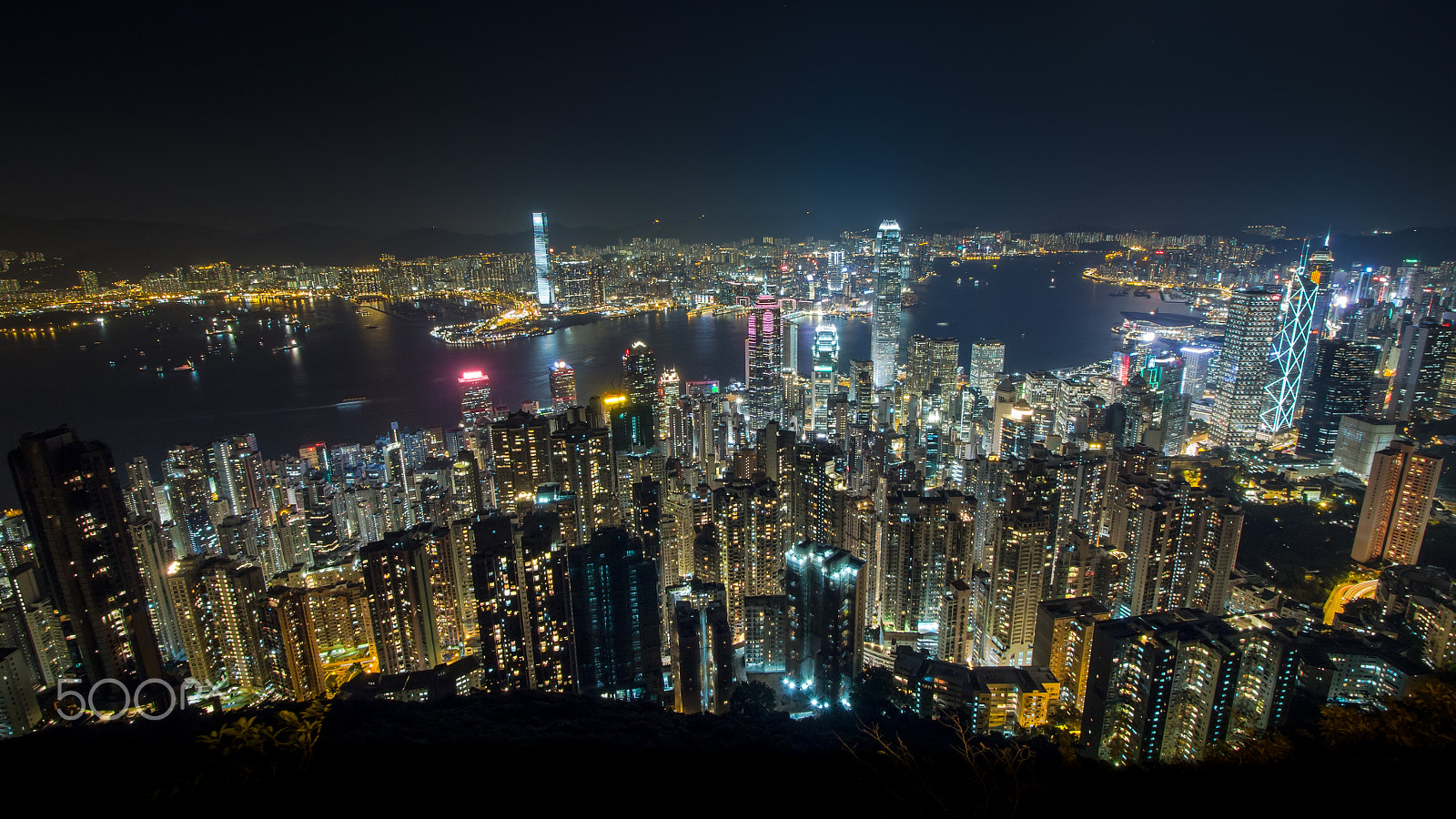 Olympus OM-D E-M5 + Panasonic Lumix G Vario 7-14mm F4 ASPH sample photo. Victoria harbour hong kong photography