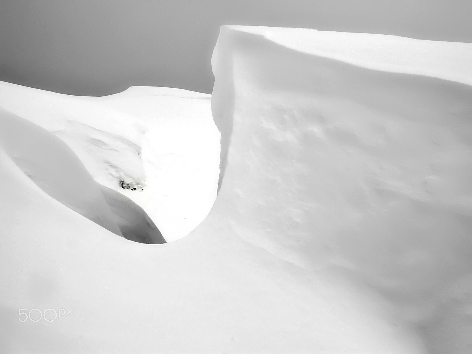 Nikon E4500 sample photo. Snow photography