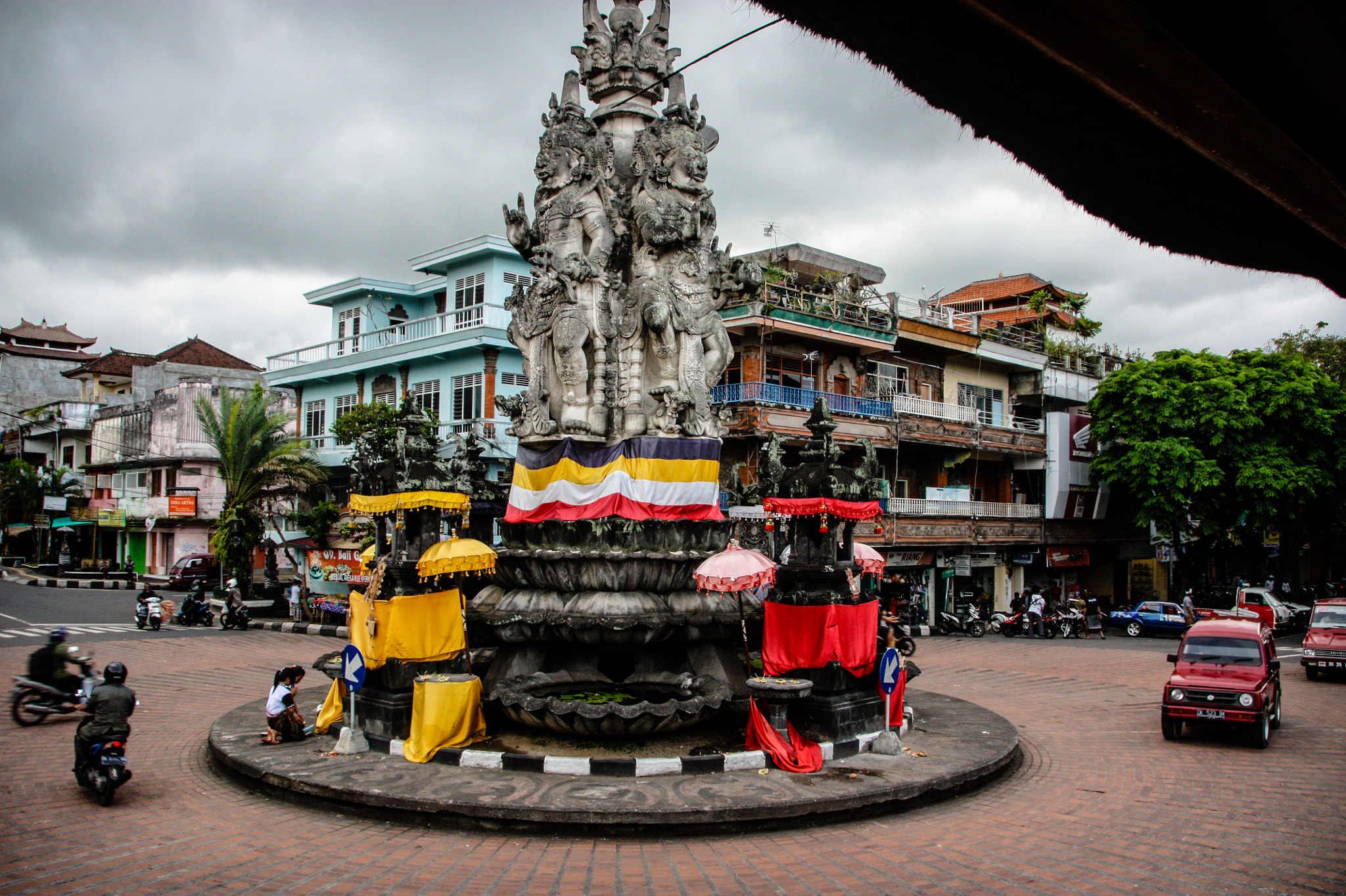 Sigma 18-250mm F3.5-6.3 DC OS HSM sample photo. Klungkung palace photography