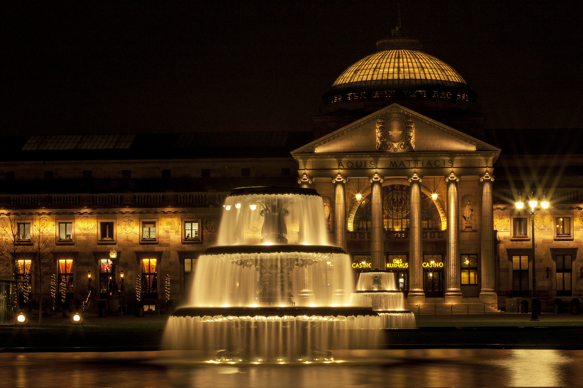 Canon EOS-1D Mark II sample photo. Kurhaus wiesbaden photography