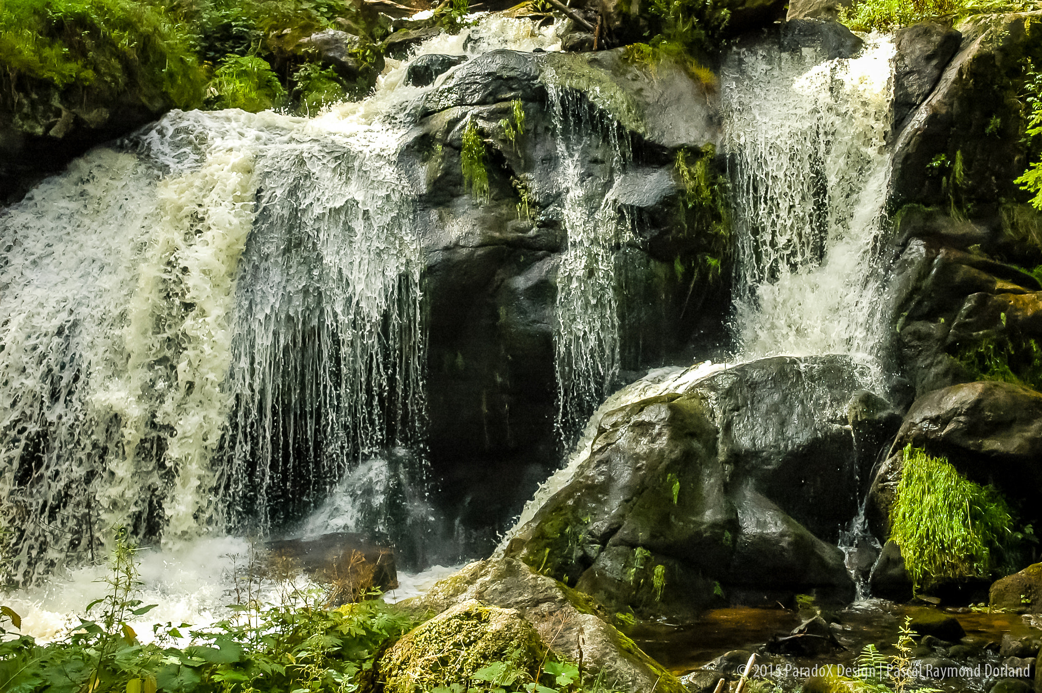 Nikon D70 + Sigma 18-125mm F3.8-5.6 DC HSM sample photo. Detail of a waterfall, schwarzwald photography