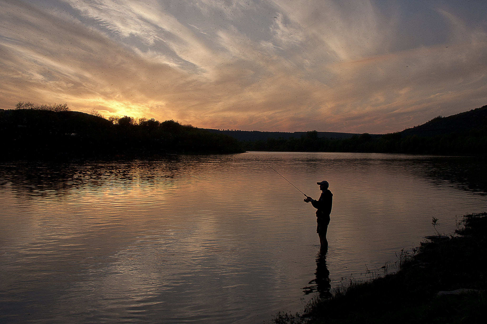 Canon EOS 40D + Canon EF 24-85mm F3.5-4.5 USM sample photo. Sunset fishing photography