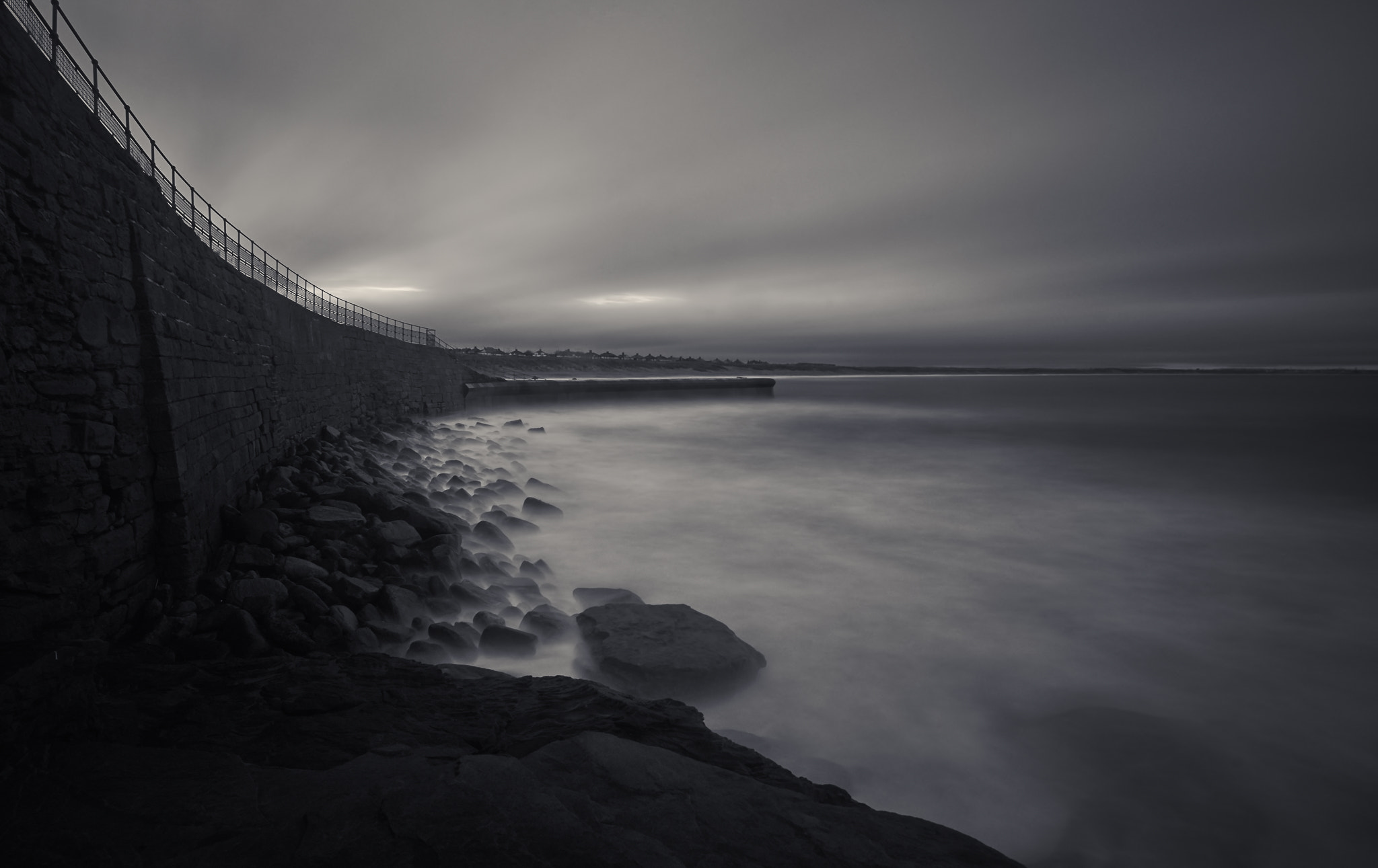 Sony a7R + 17mm F4 G sample photo. The breakwater photography