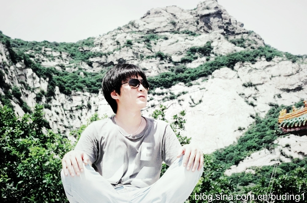smc PENTAX-DA L 18-55mm F3.5-5.6 sample photo. Me： sit in meditation photography