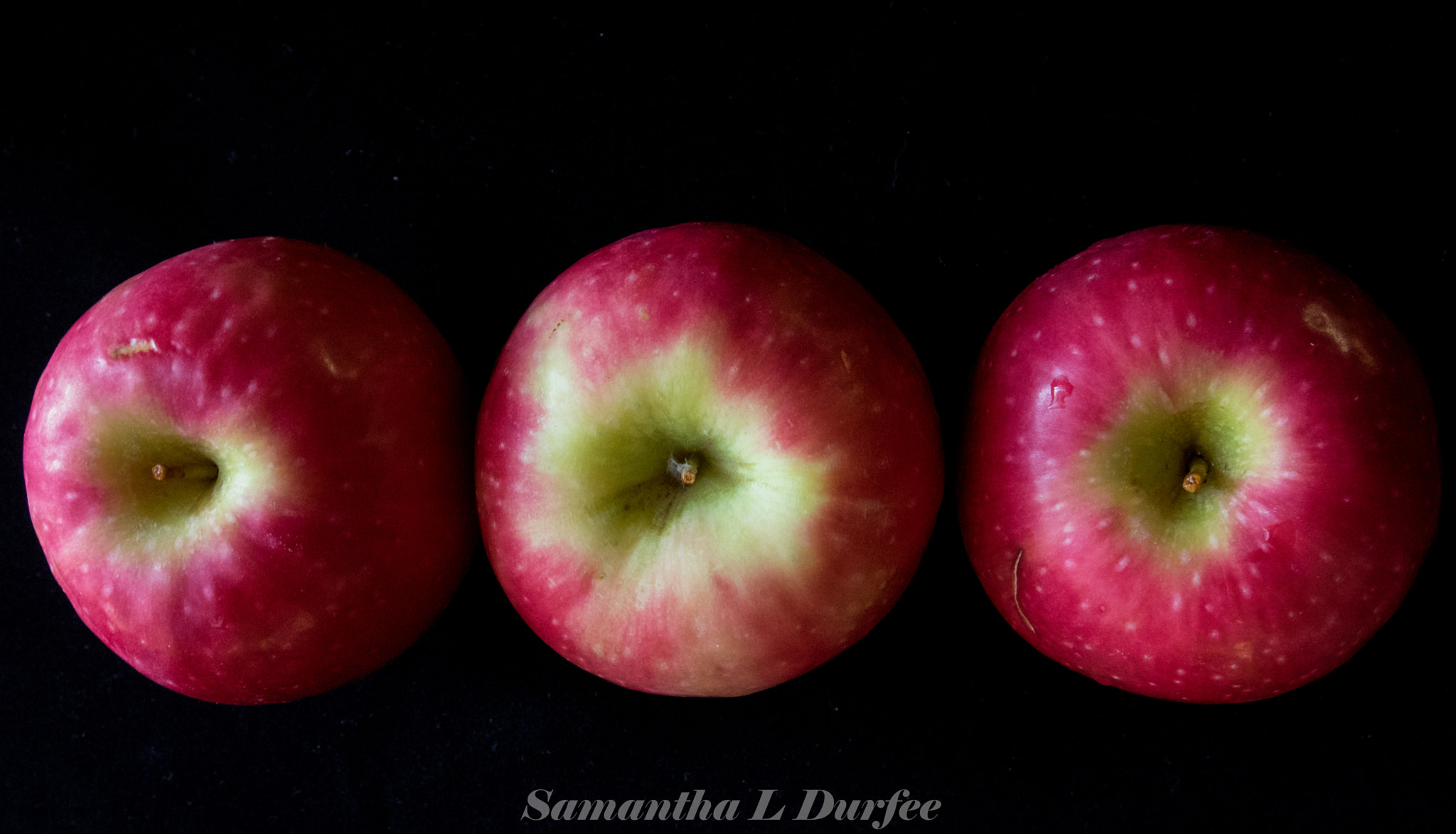Pentax K-3 sample photo. Pink lady apples photography
