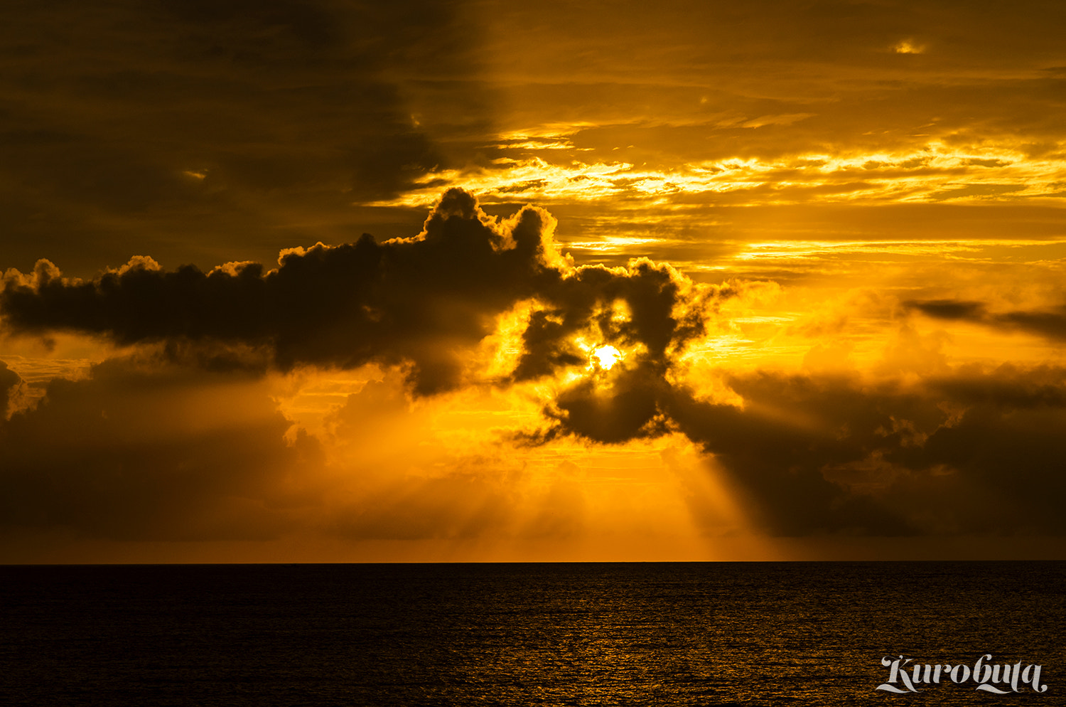 Pentax smc FA 77mm 1.8 Limited sample photo. Sunset of one day photography