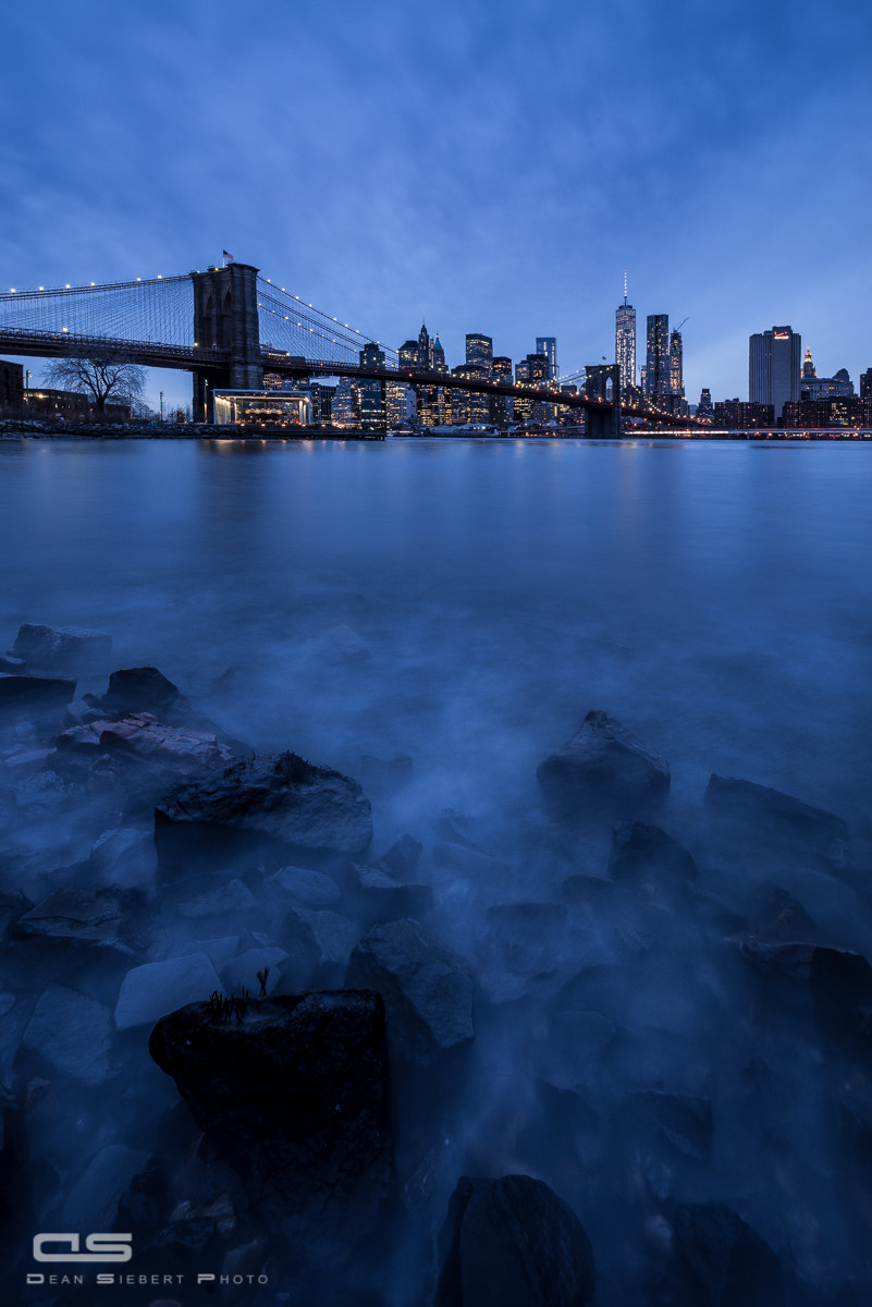 Sony a7R + Canon EF 16-35mm F4L IS USM sample photo. Cityscape photography