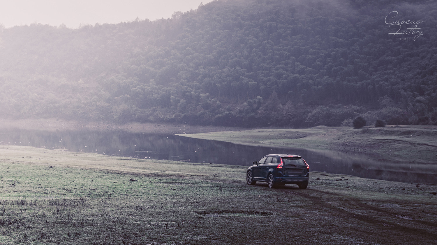 smc PENTAX-FA* 28-70mm F2.8 AL sample photo. Car in forest photography