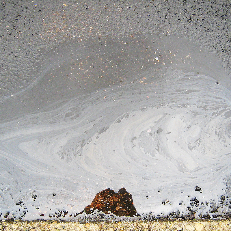 Canon POWERSHOT A430 sample photo. Oil mountain photography