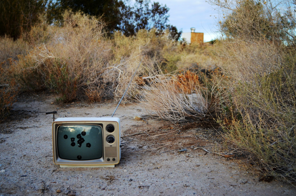 Nikon D7000 + AF Nikkor 28mm f/2.8 sample photo. Bombay beach photography