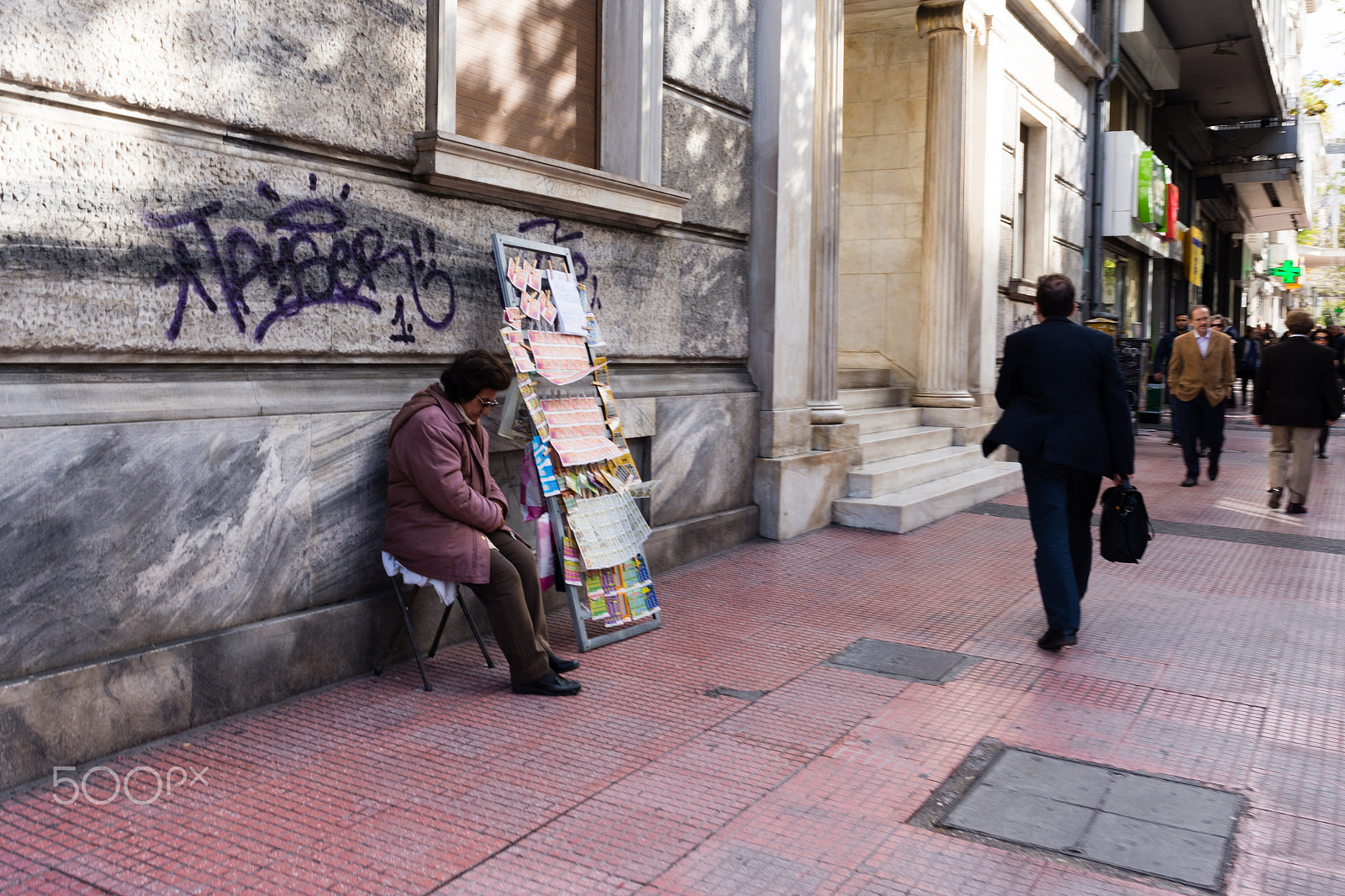 Nikon D7200 + Nikon AF Nikkor 20mm F2.8D sample photo. Athens photography