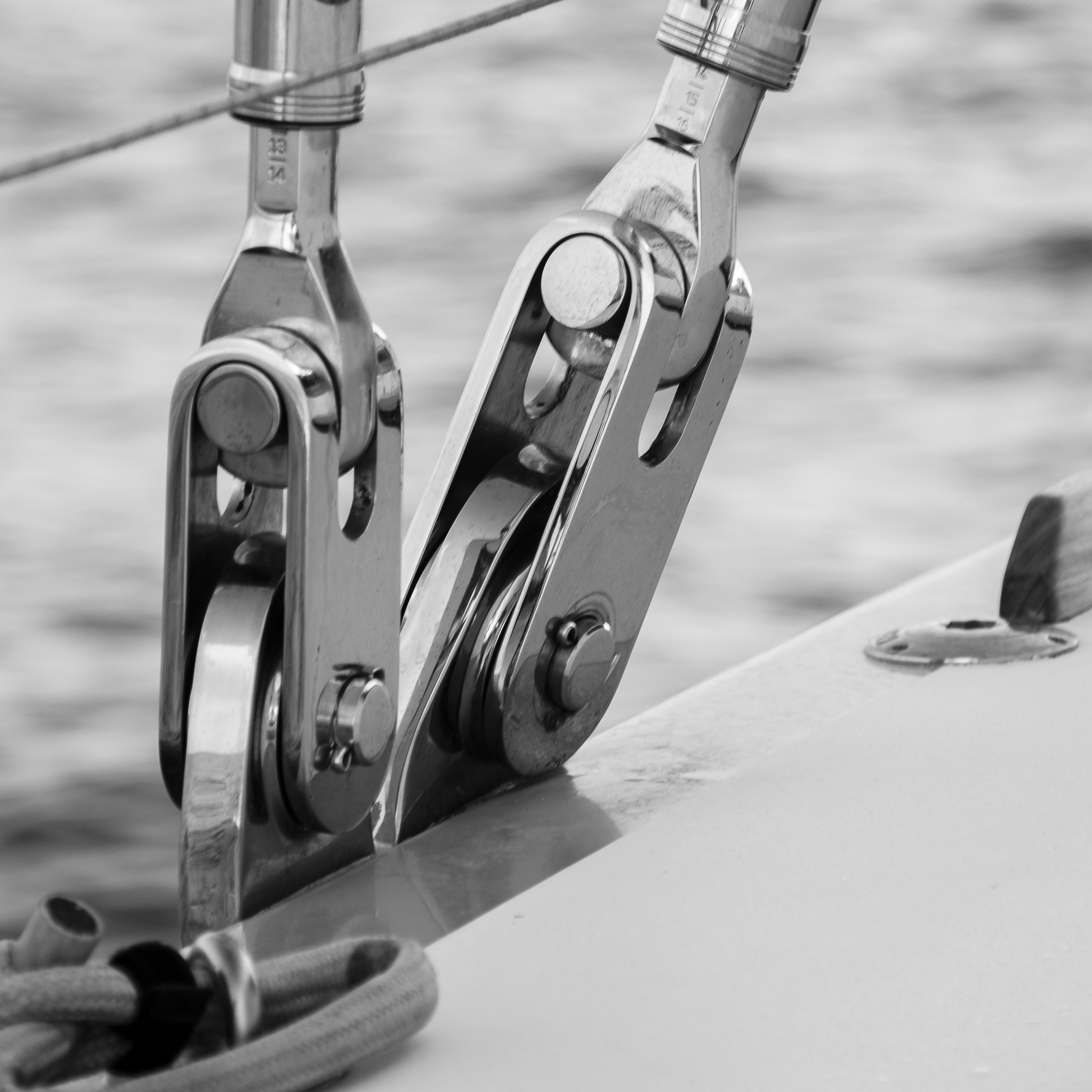 Sigma 18-200mm F3.5-6.3 DC OS HSM sample photo. Sailing boat detail photography
