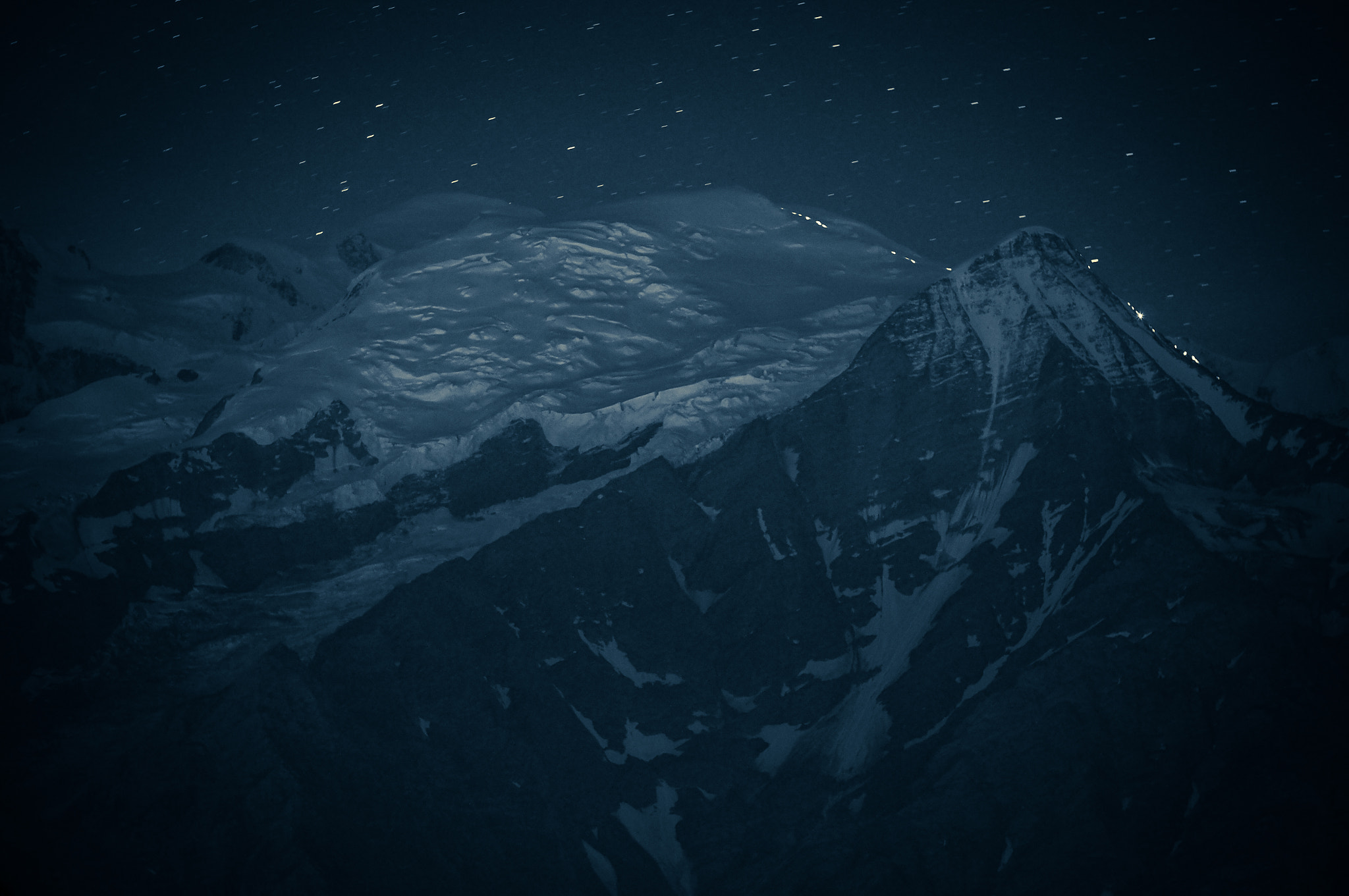Sony SLT-A35 + Minolta AF 50mm F1.7 sample photo. Facing the mt-blanc, chamonix photography