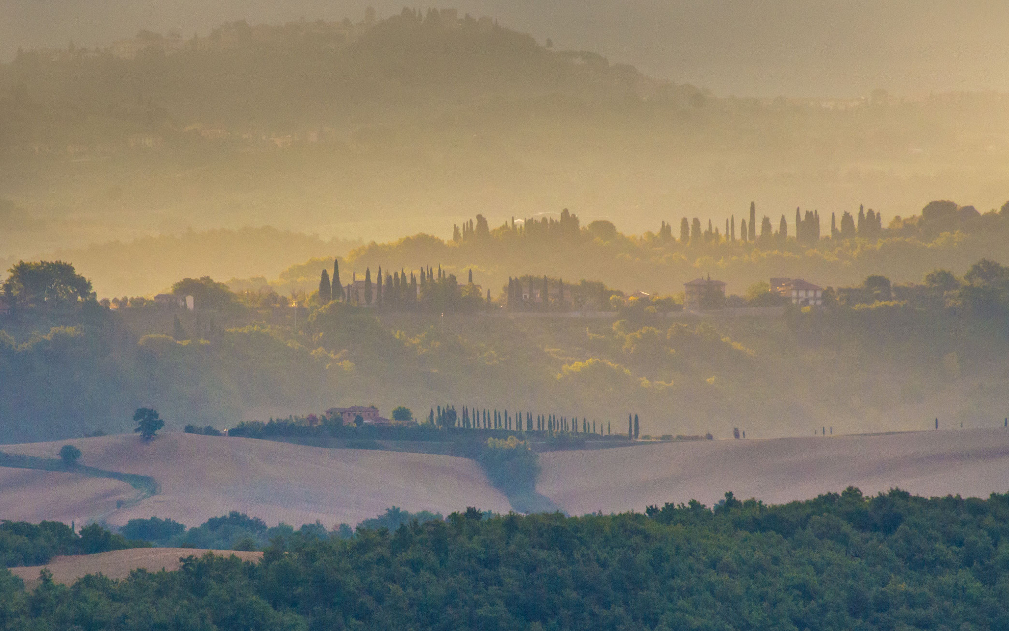 Pentax smc DA 55-300mm F4.0-5.8 ED sample photo. Sunrise in tuscany photography